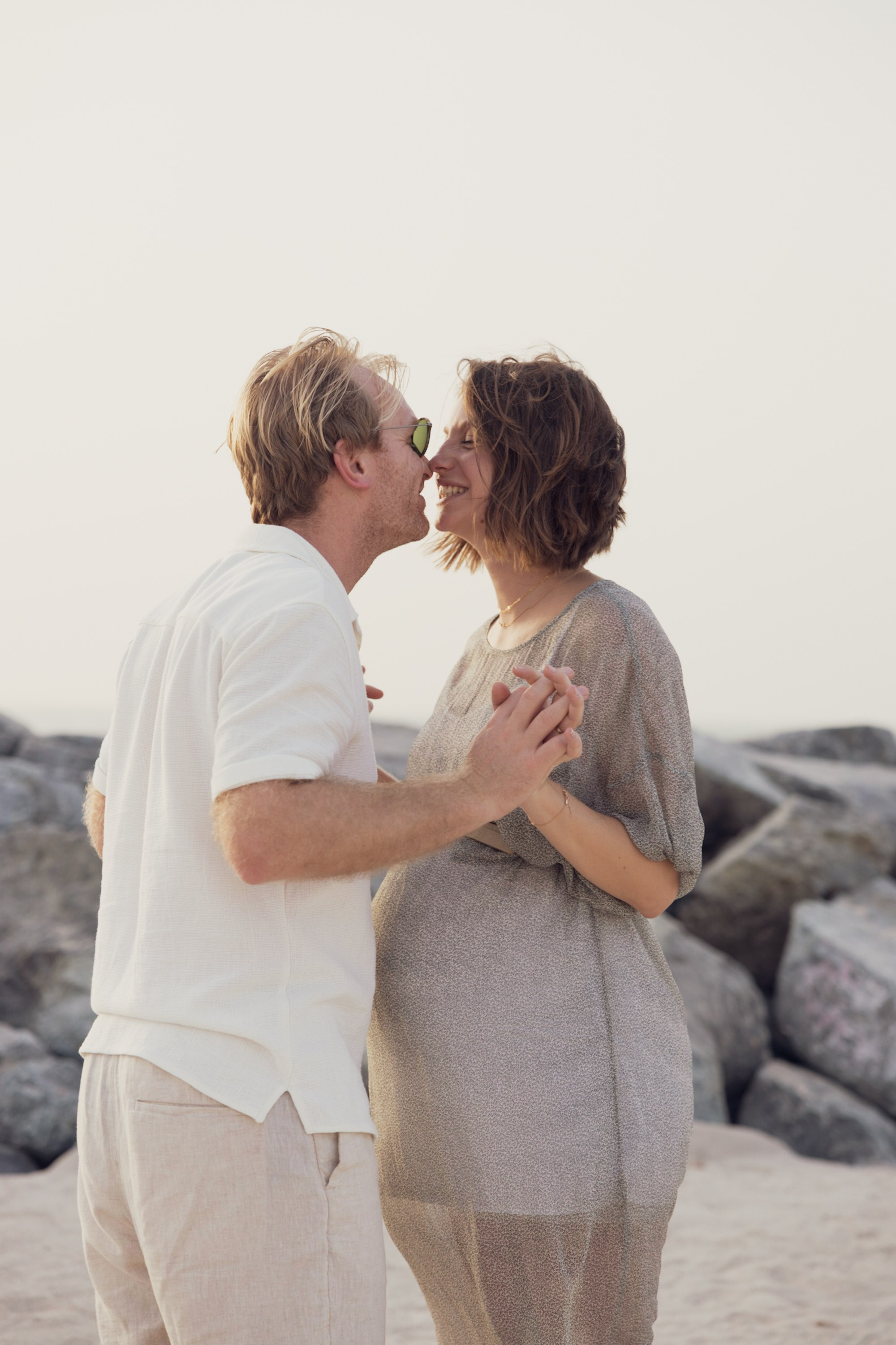 Maternity Session — Beach. Family Photographer in Dubai