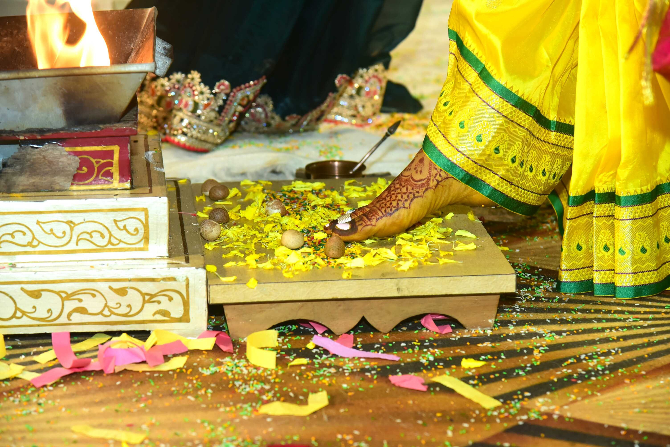 Divya weds Siddhesh. “Ajay Digital Photo Studio — Capturing Timeless Wedding Moments”