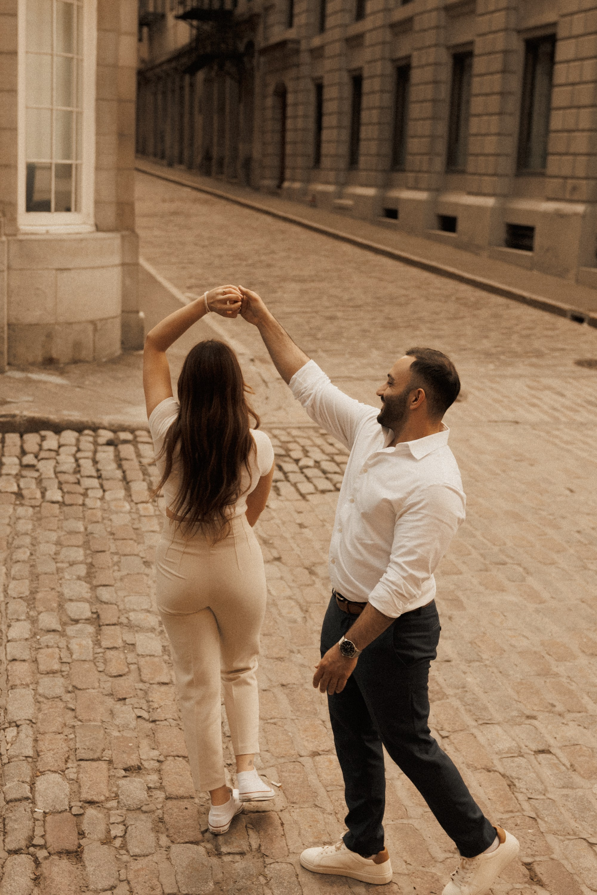 LOVE STORY. Anna Gabitova — Family, Maternity, Lifestyle Photographer in Montreal