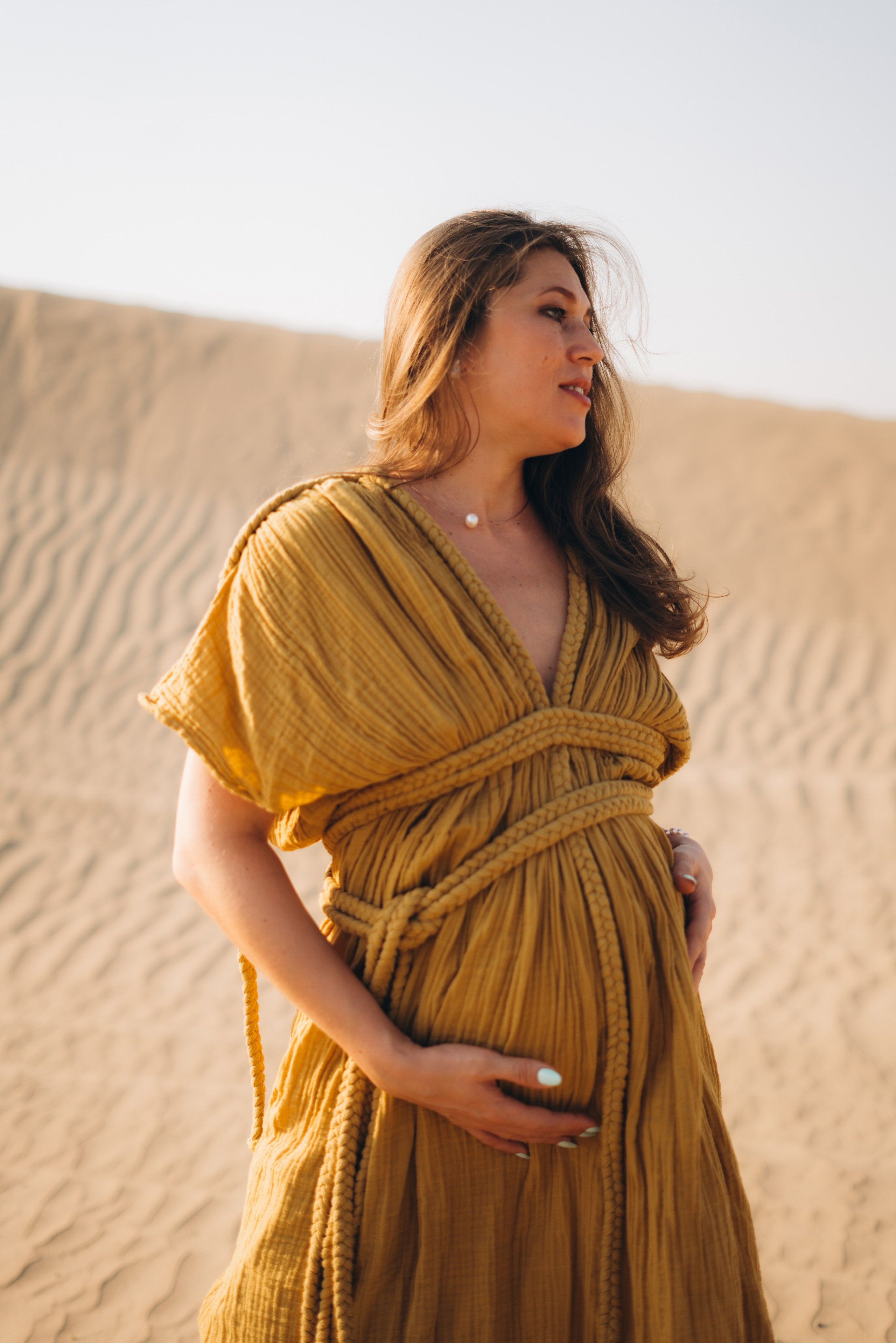 Golden Sands, glowing life. Angela Iakovleva — Family Photographer in Dubai