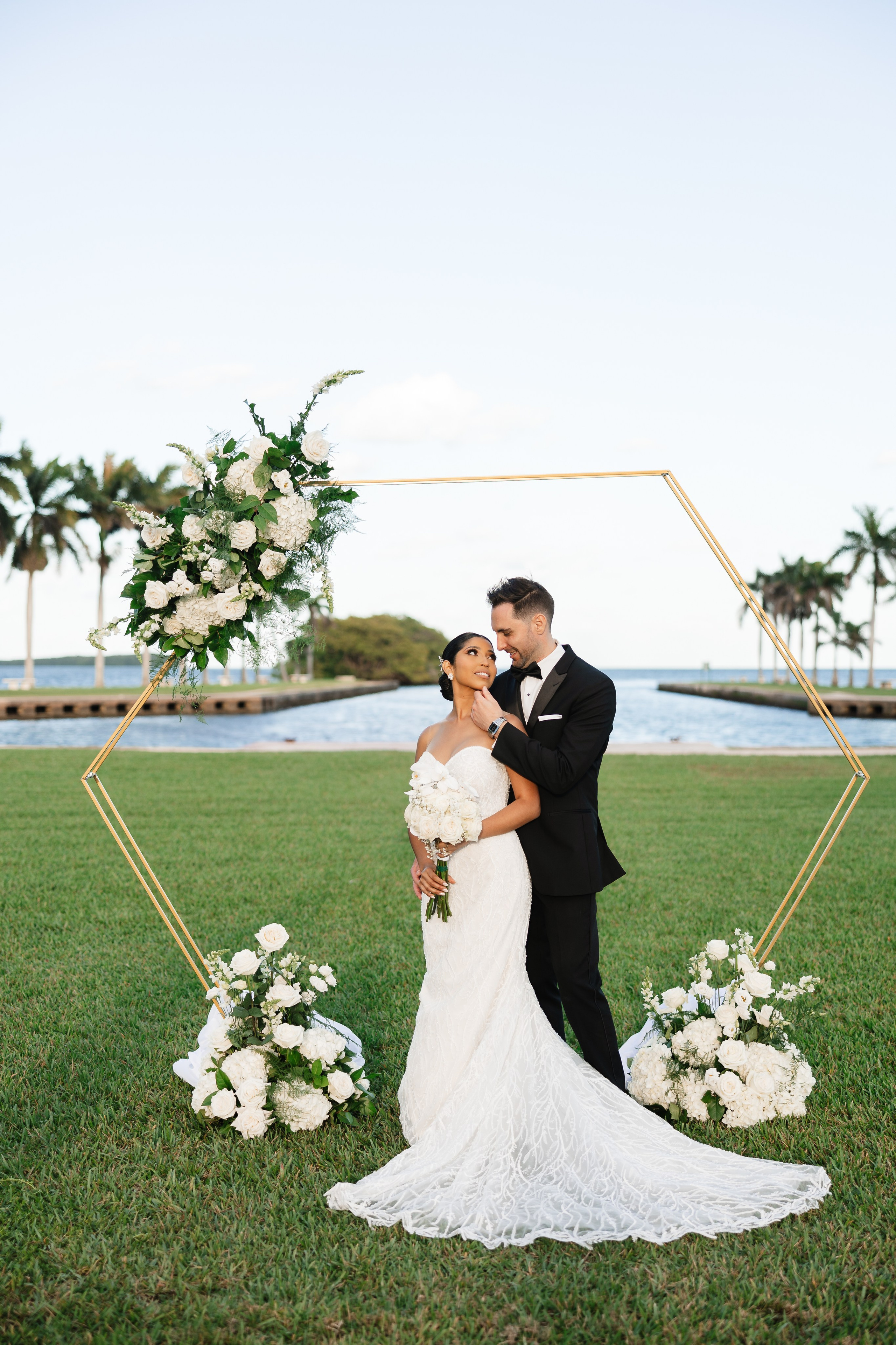 Mariella & Christopher’s Elegant Wedding at Deering Estate. YES I DO PRODUCTION — Wedding photography&videography