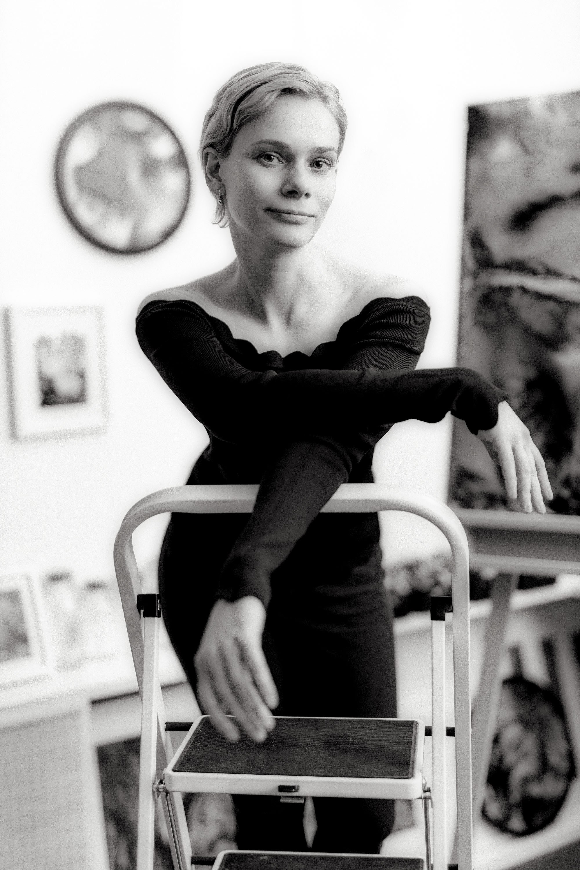 A Morning in Valery’s Studio — Tunbridge Wells. Alexander Malinovski — Wedding, Family & Portrait Photographer in London & Kent