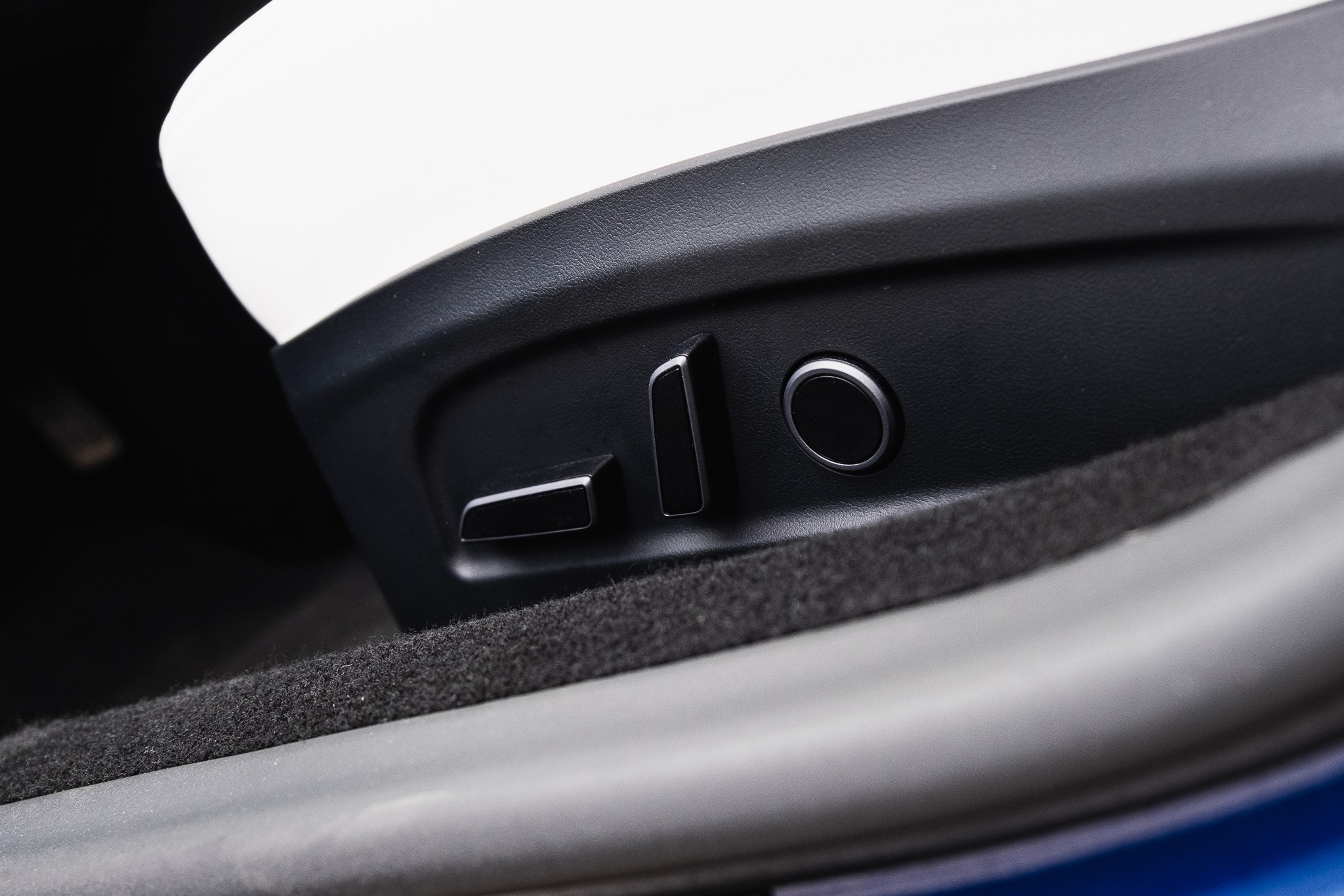 TESLA model 3. LOHA VISUALS — AUTOMOTIVE PHOTOGRAPHY