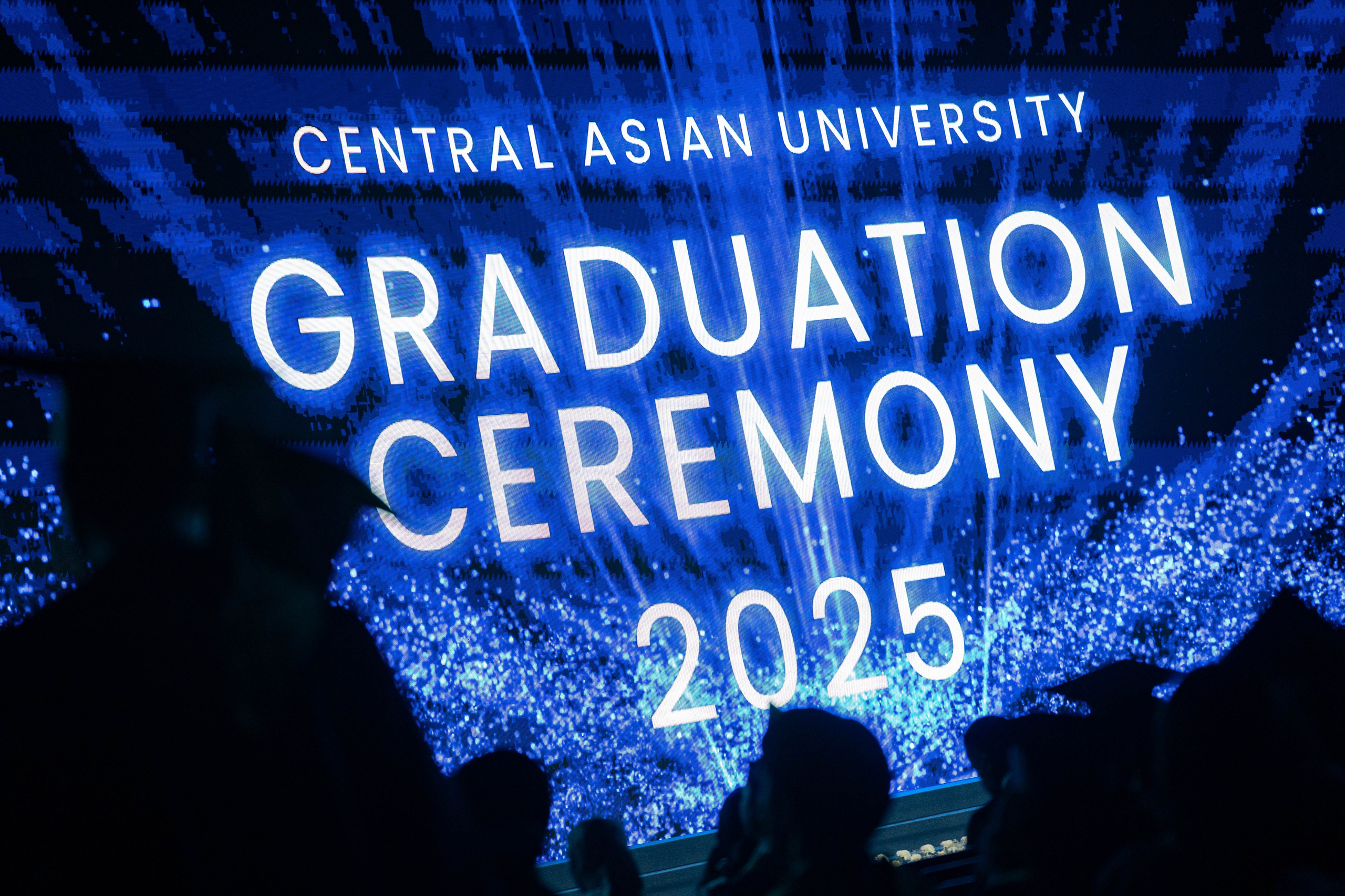 Как Central Asian University провёл одну из самых ярких выпускных церемоний. Георгий Намазов | Фотограф в Ташкенте