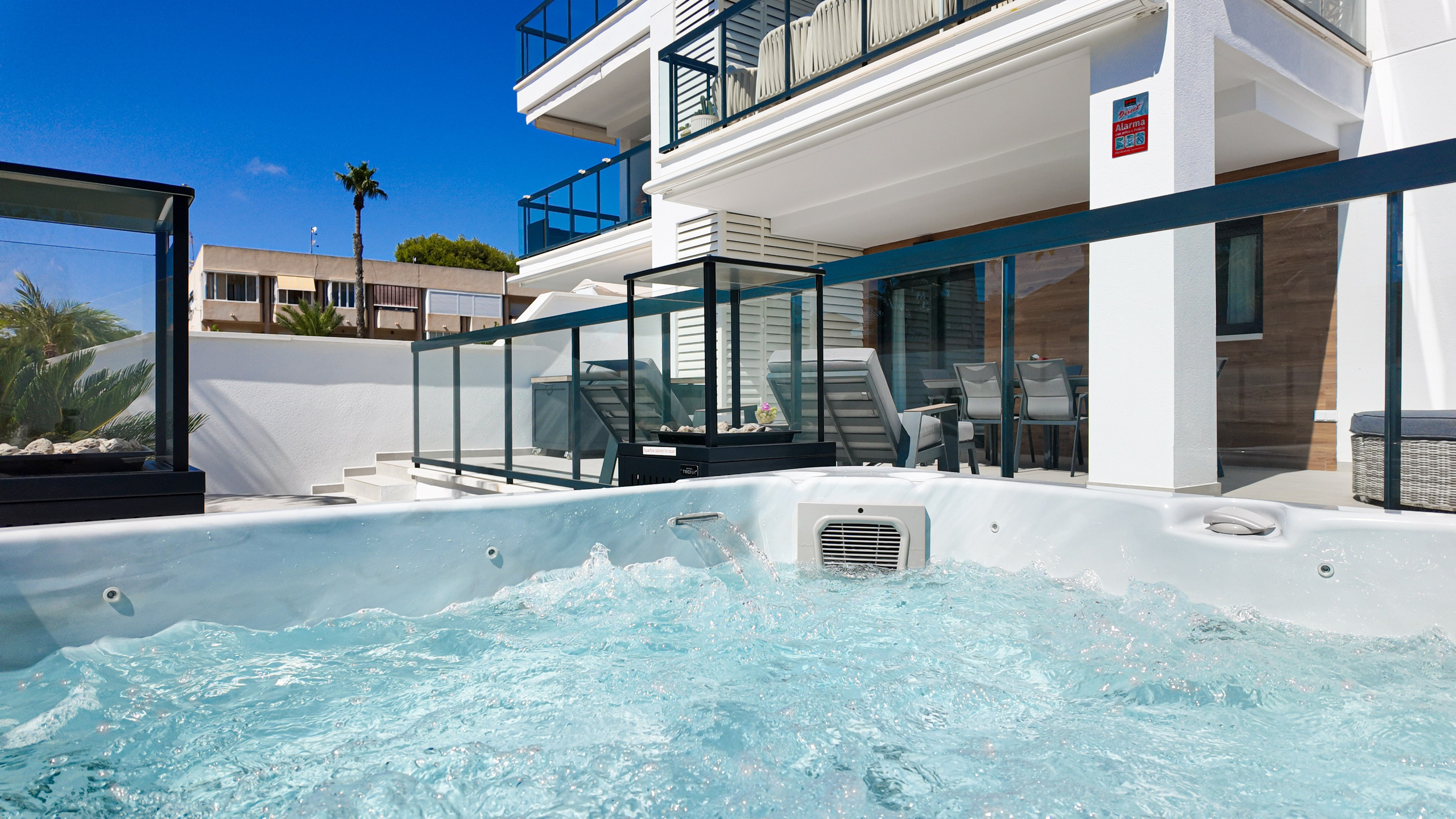 PLATINUM. Baby Beast