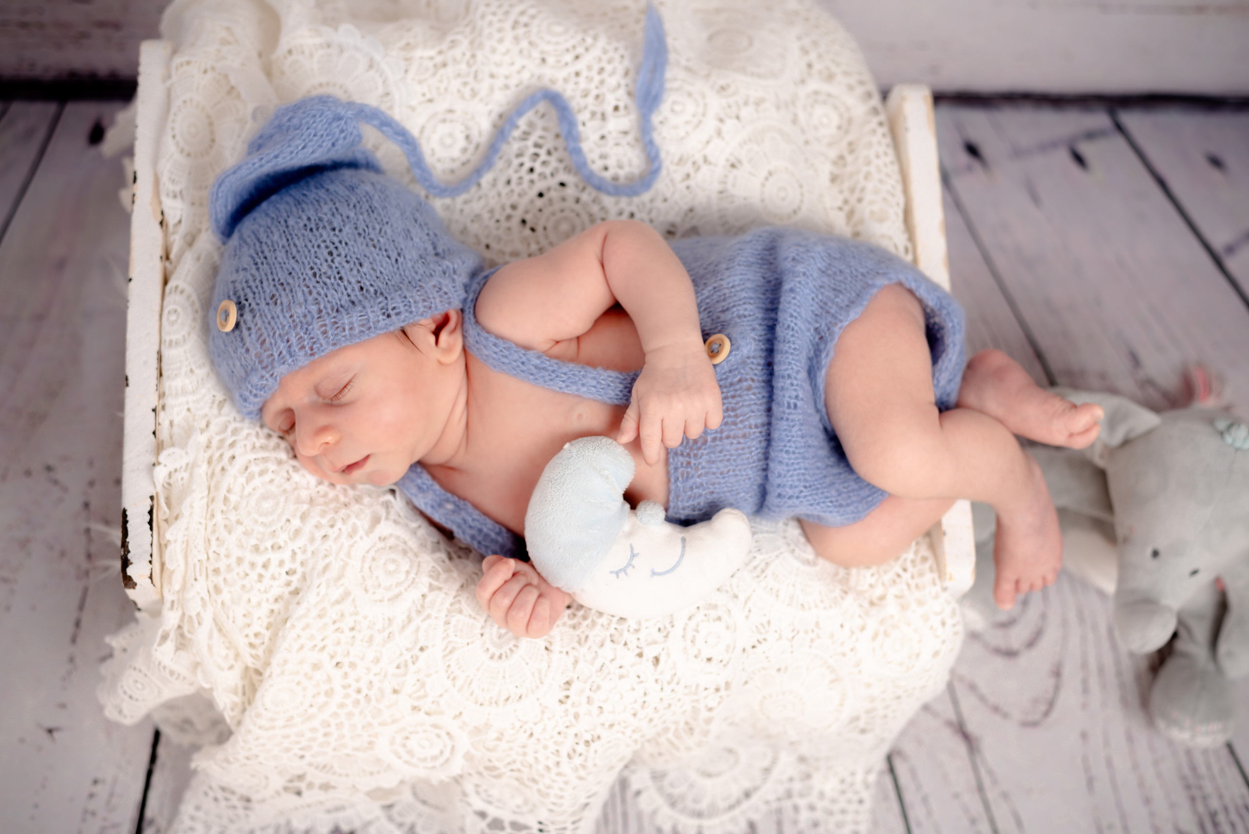Newborn Photoshoot. Professional Photograher, Antwerpen/Belgium