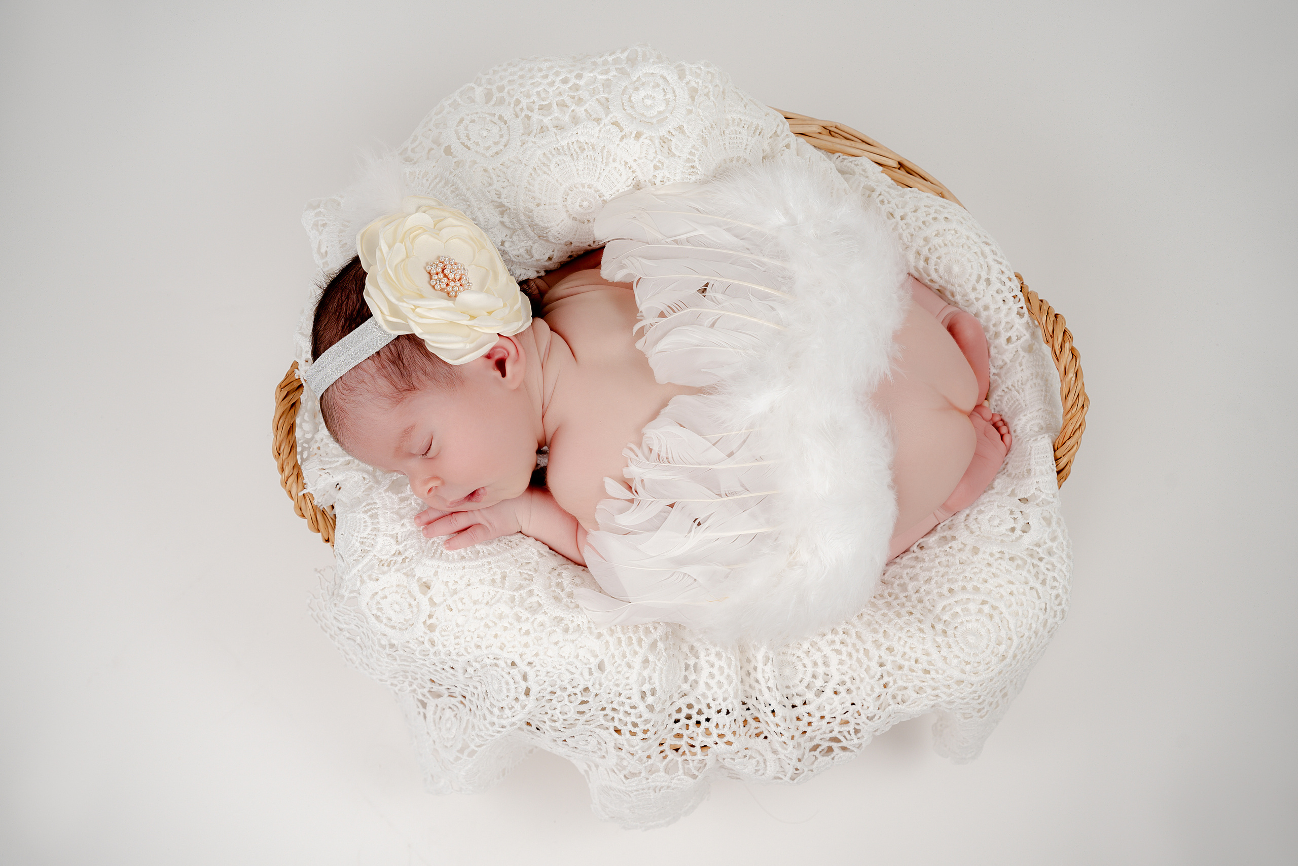 Newborn Photoshoot. Professional Photograher, Antwerpen/Belgium