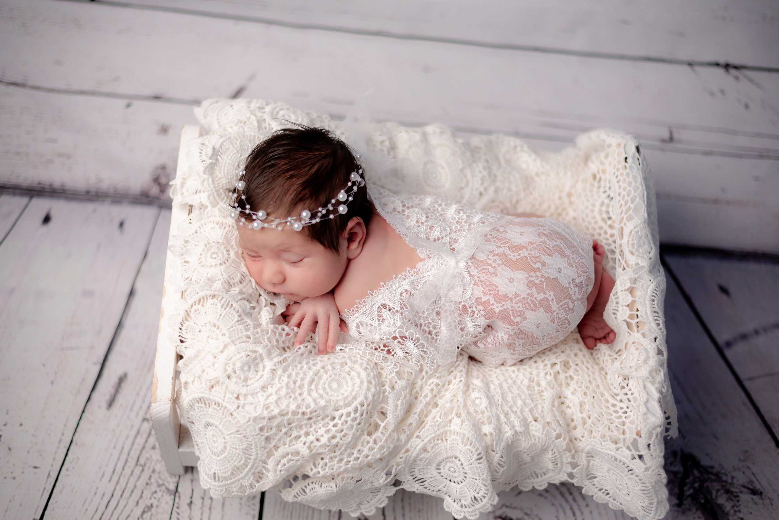 Newborn Photoshoot. Professional Photograher, Antwerpen/Belgium