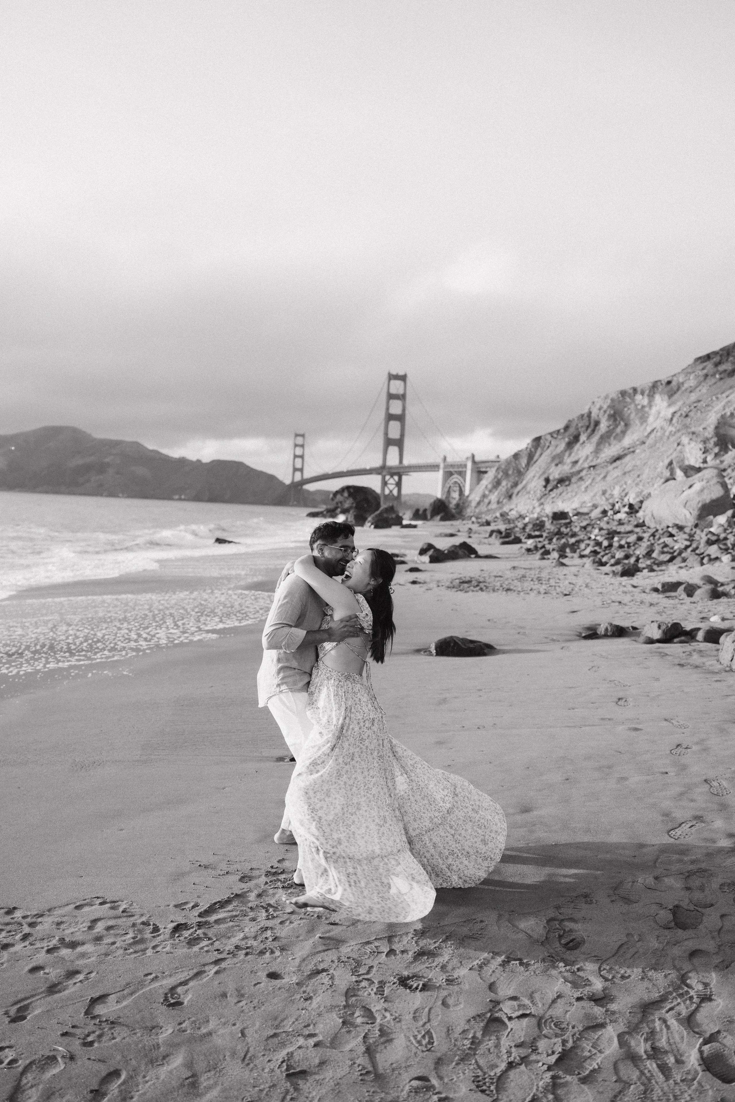 Proposal with golden gate view. Soulo Photography | San Francisco Bay Area Based Photographer
