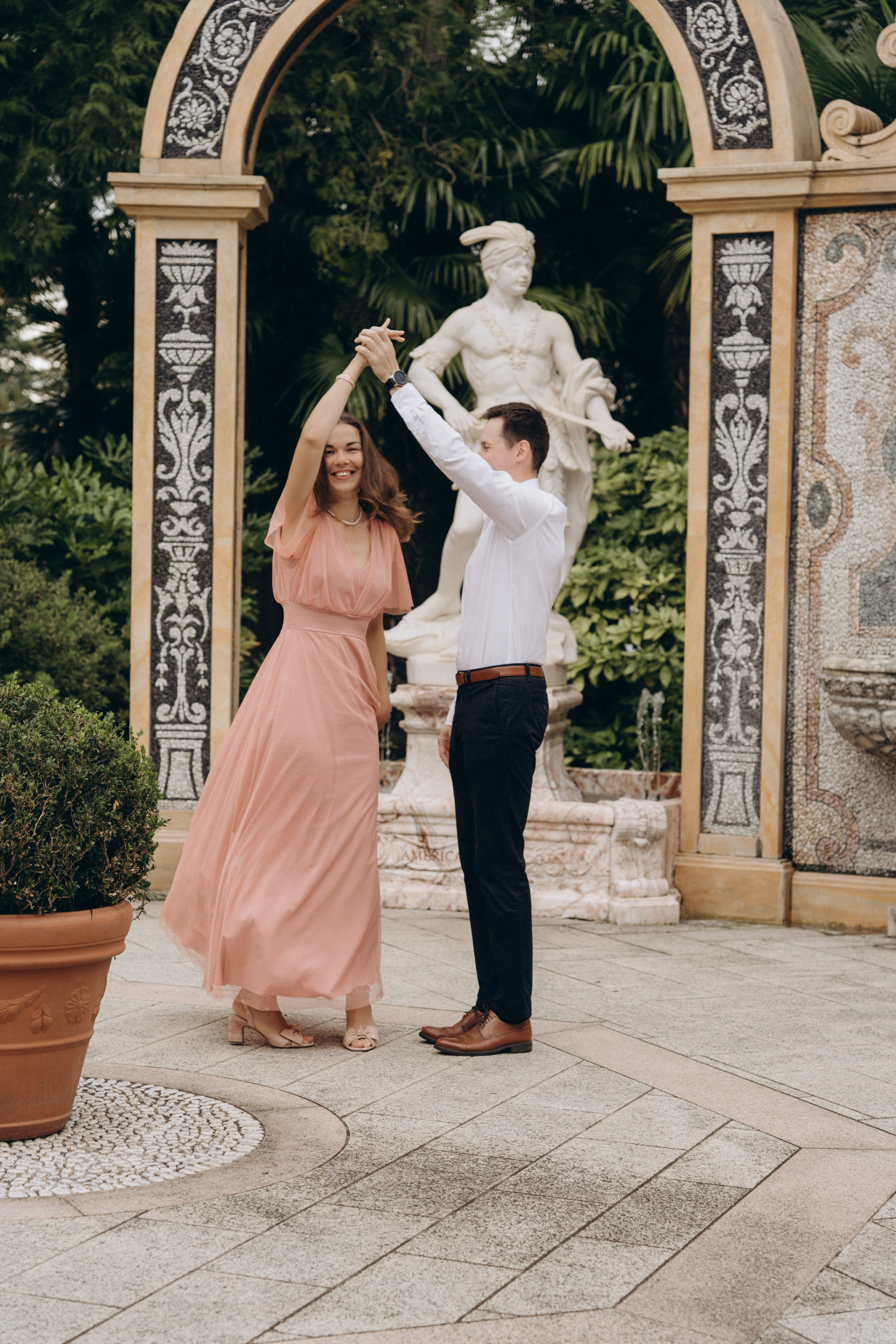 V&M. PHOTOGRAPHER IN ITALY