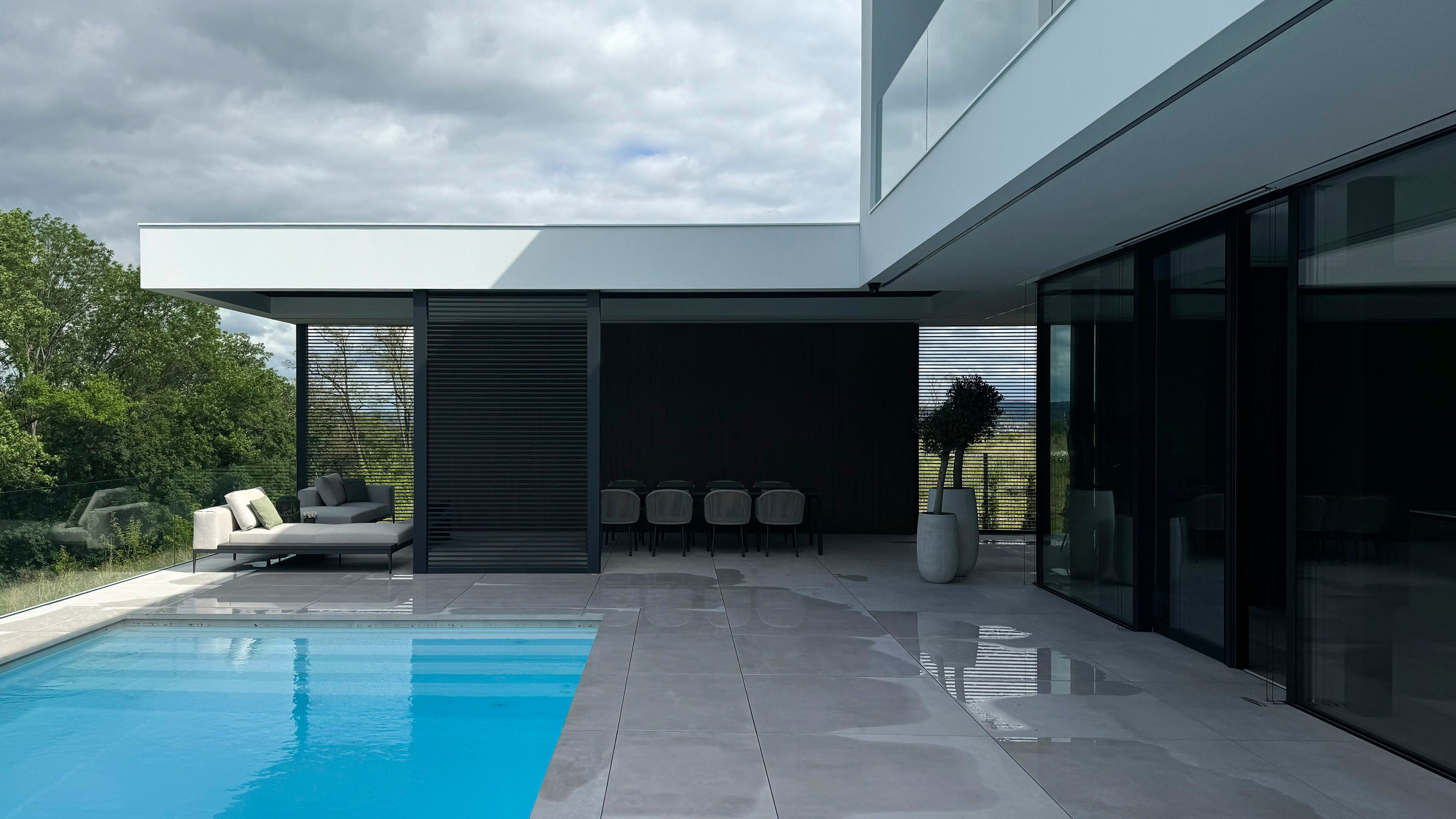 Architekt Praha - Navrhujeme luxusní domy. Špičková moderní architektura. architektonické studio Praha. Architekti rodinných domů | Architektonické studio Praha. Zahradní architekt. Bytový Architekt a Návrhy interiérů. Architekt rodinných domů. Luxury villa. Nejlepší Vily. Luxury vila.