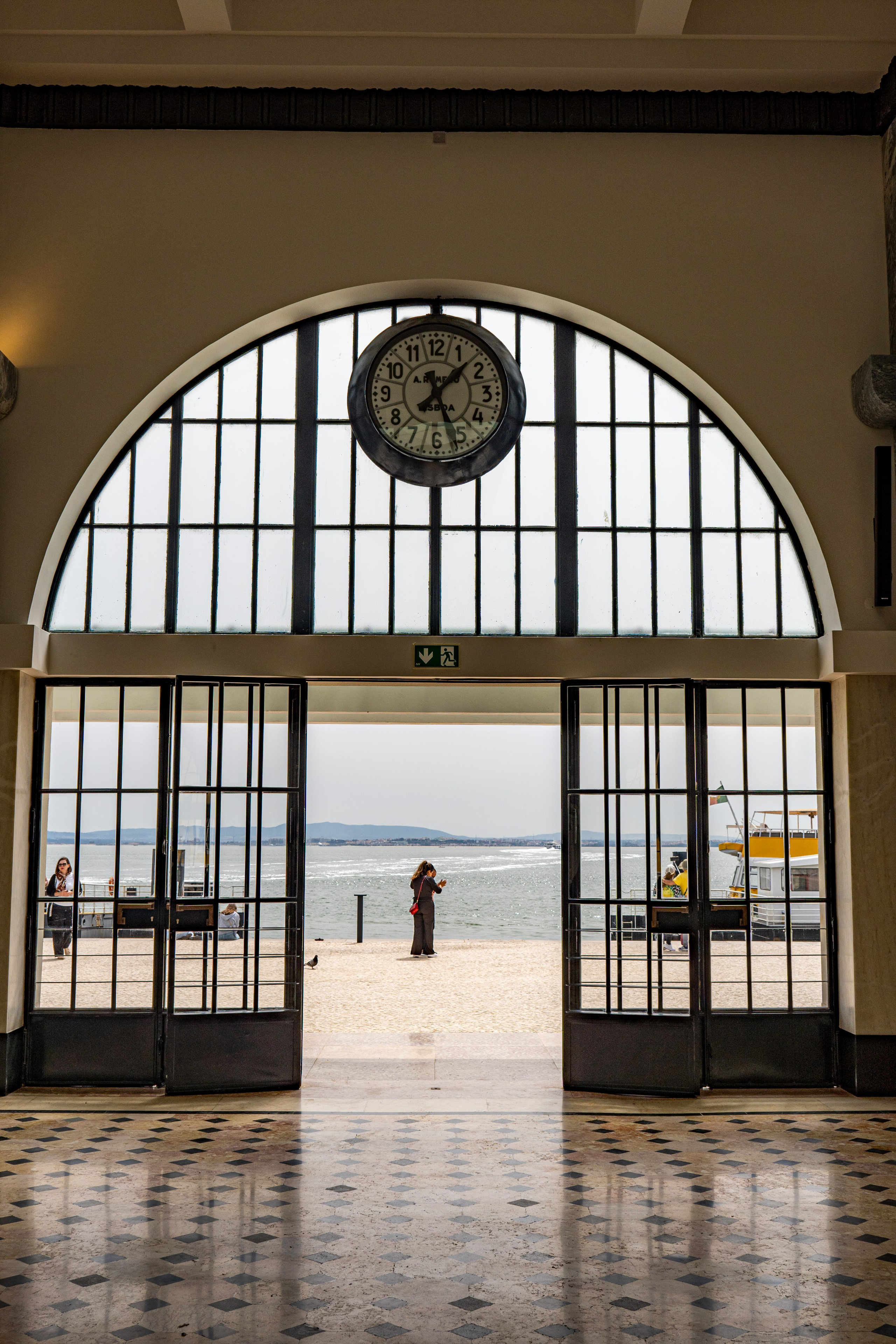 Throwback #3 / Streets of Lisbon (April 2023). URBANSTREETFILES.ART