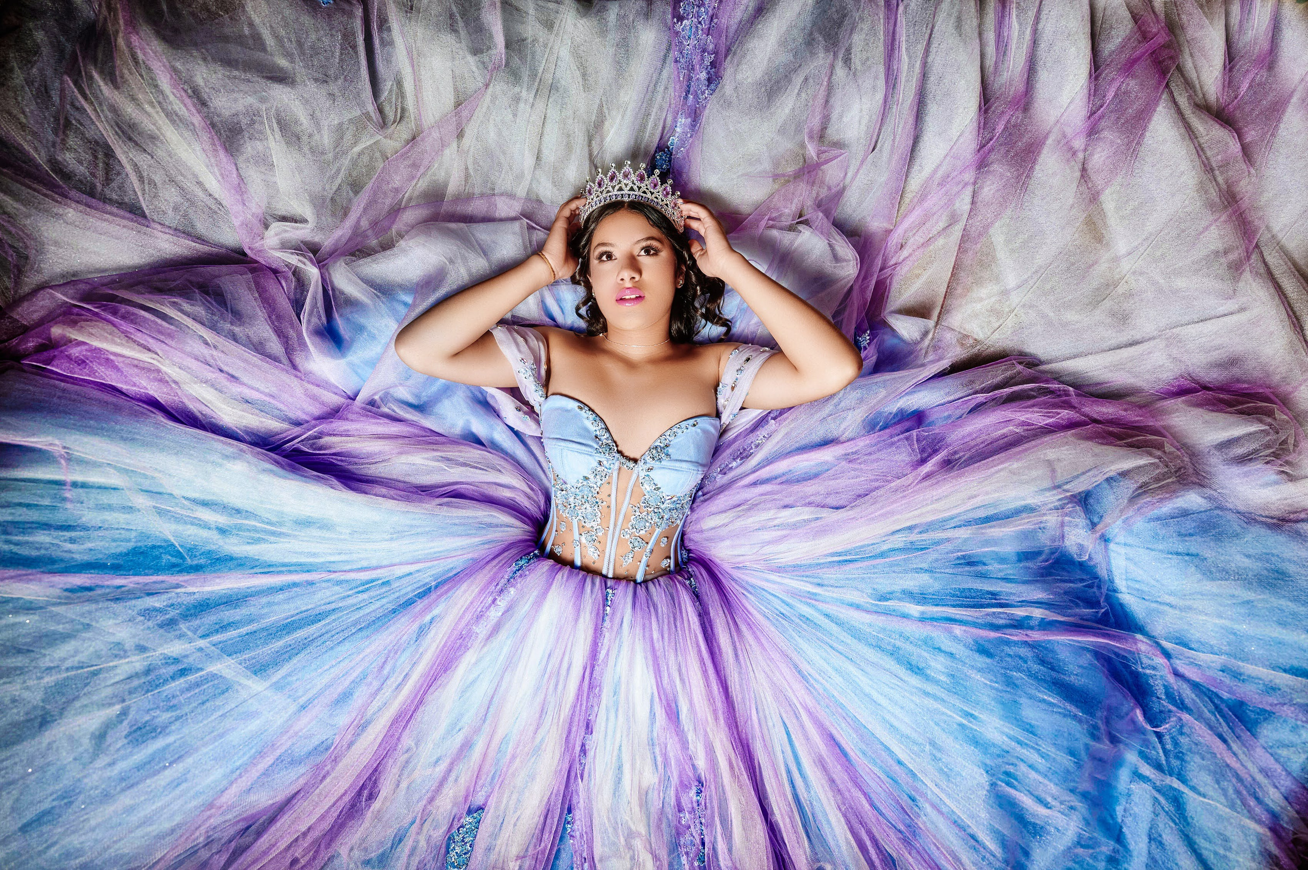 Mis 15 | Sesiones de Fotografía Modernas. Wedding Photography & Videography by ZZ Hendrick | Capturing Your Love Story in Colombia & USA