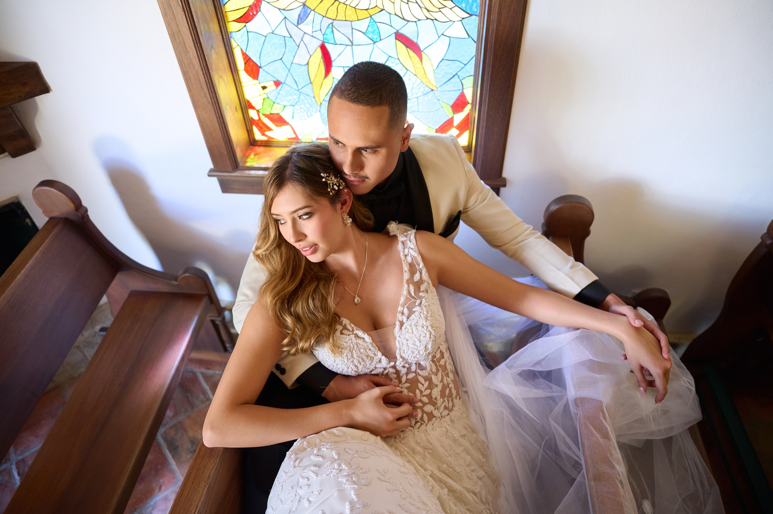 Fotografo en Colombia. Wedding Photography & Videography by ZZ Hendrick | Capturing Your Love Story in Colombia & USA