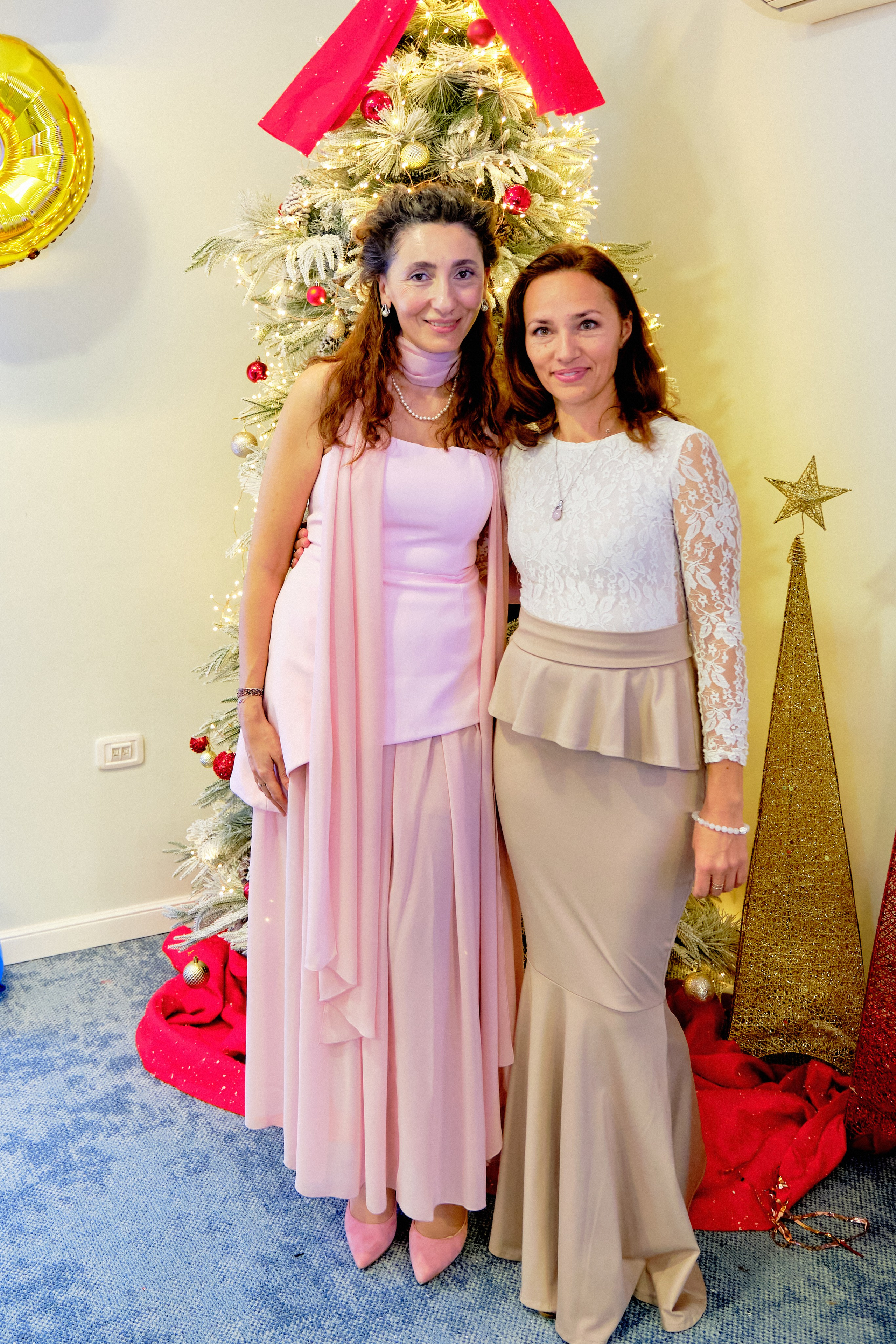 Фоторепортаж з благодійного Новорічного балу у Чорногорії. Портретний фотограф Альона Новгородцева