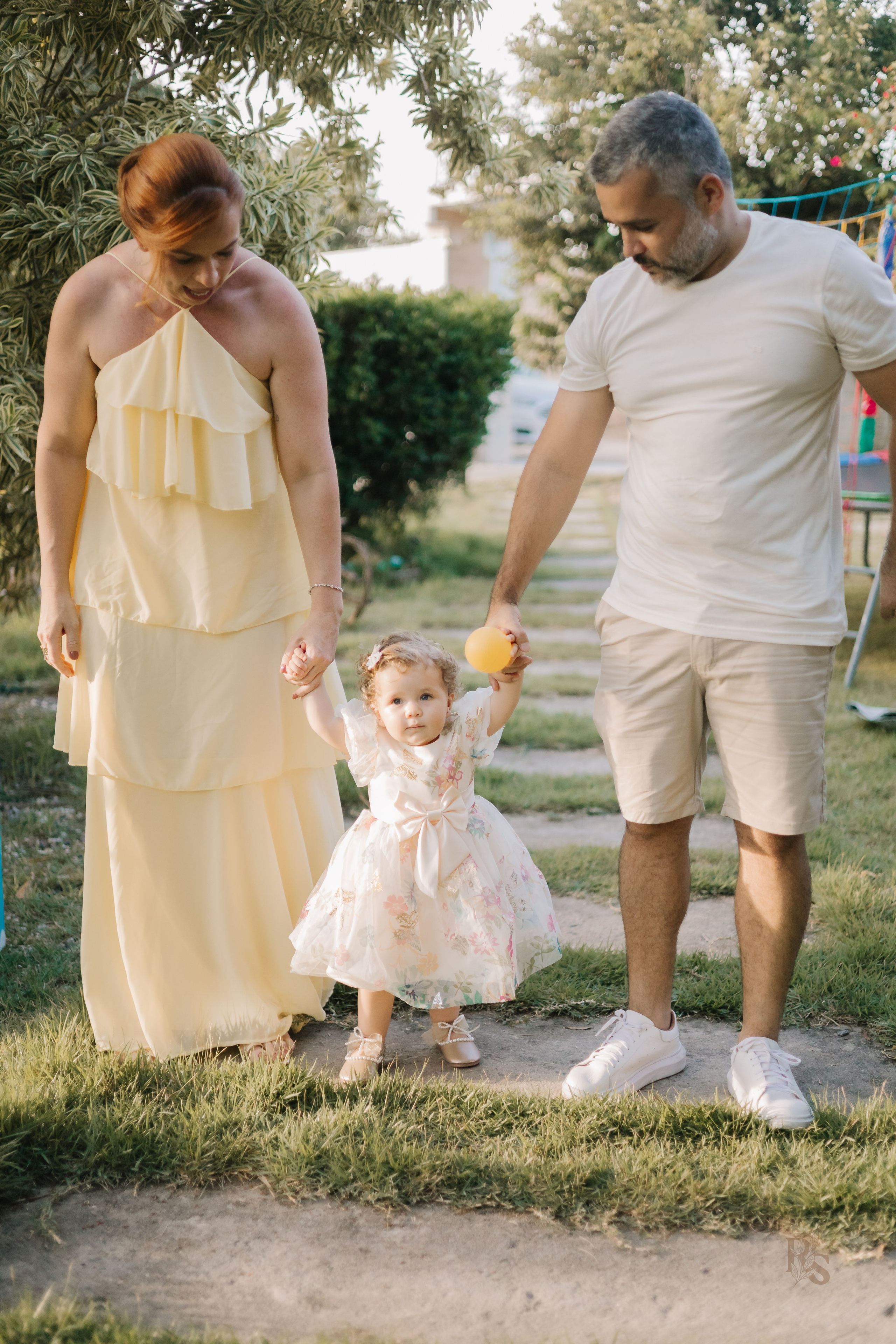 Aurora — 1 ano. Fotógrafo Richard Silvestre — Casamentos na Bahia