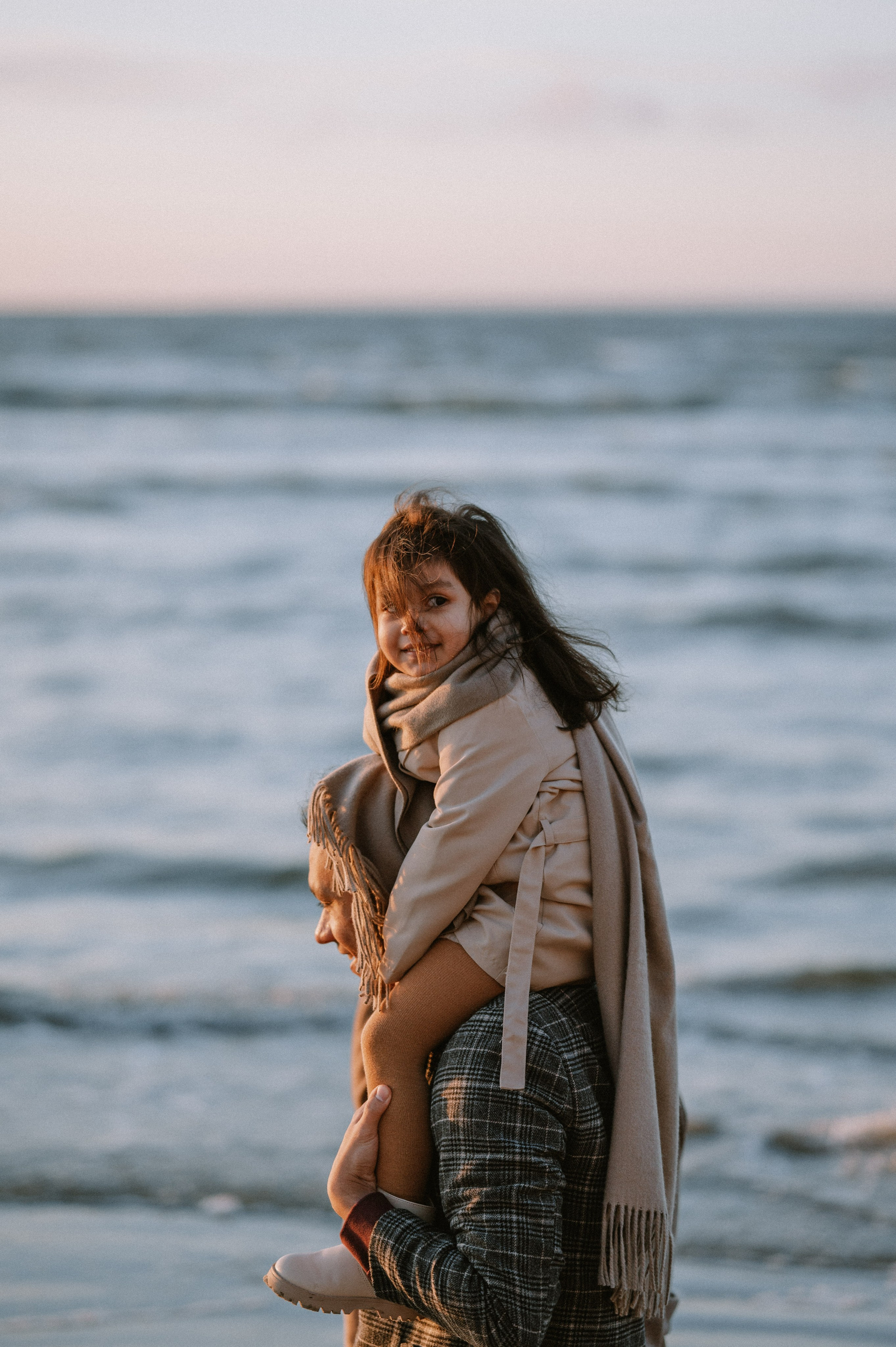 Прохладный октябрь. Фотограф Таллинн — свадьба |семья | lovestory