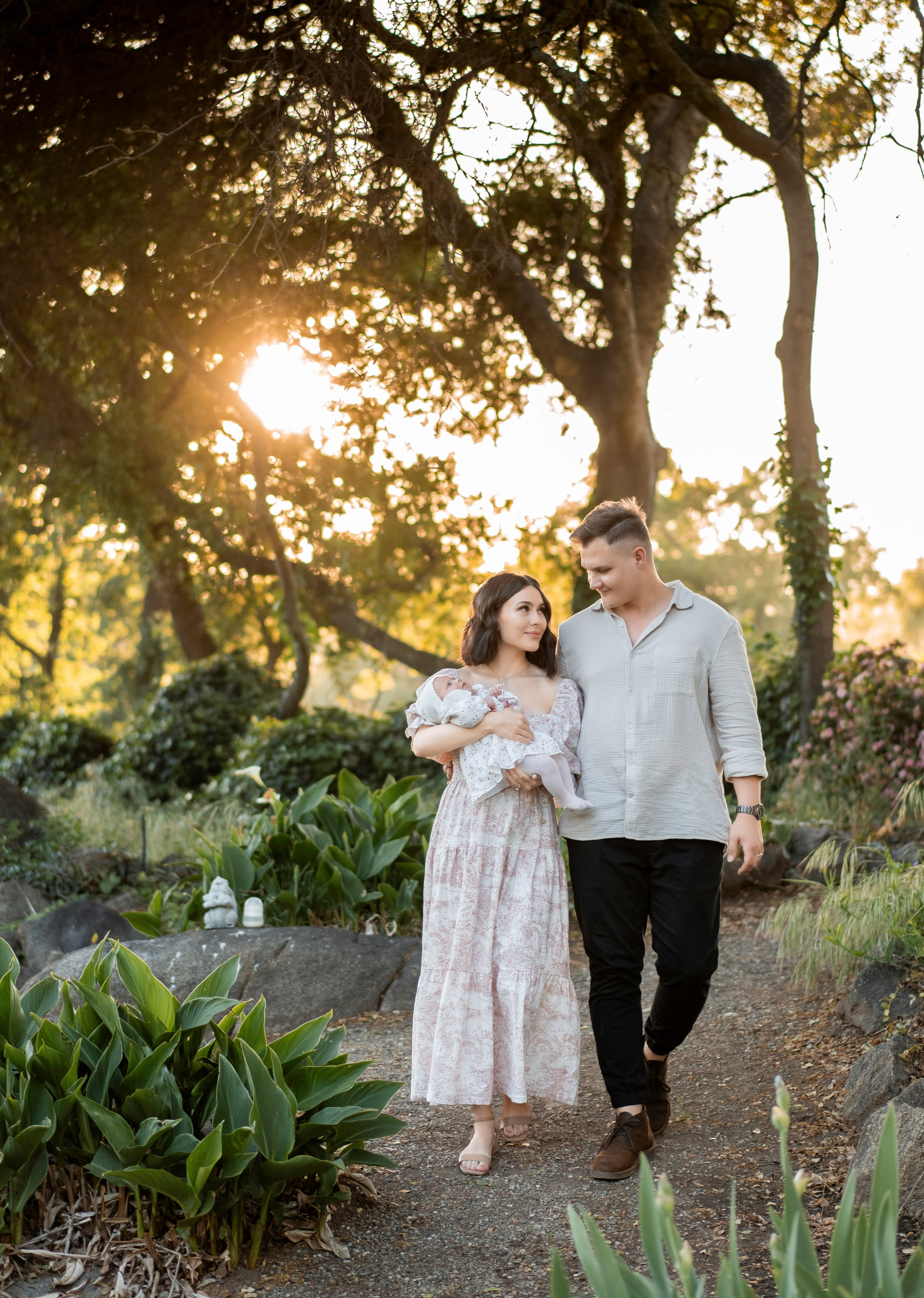 Ruslan, Sofiya & Naomi. Family photographer in Sacramento | Sofia Pavenko