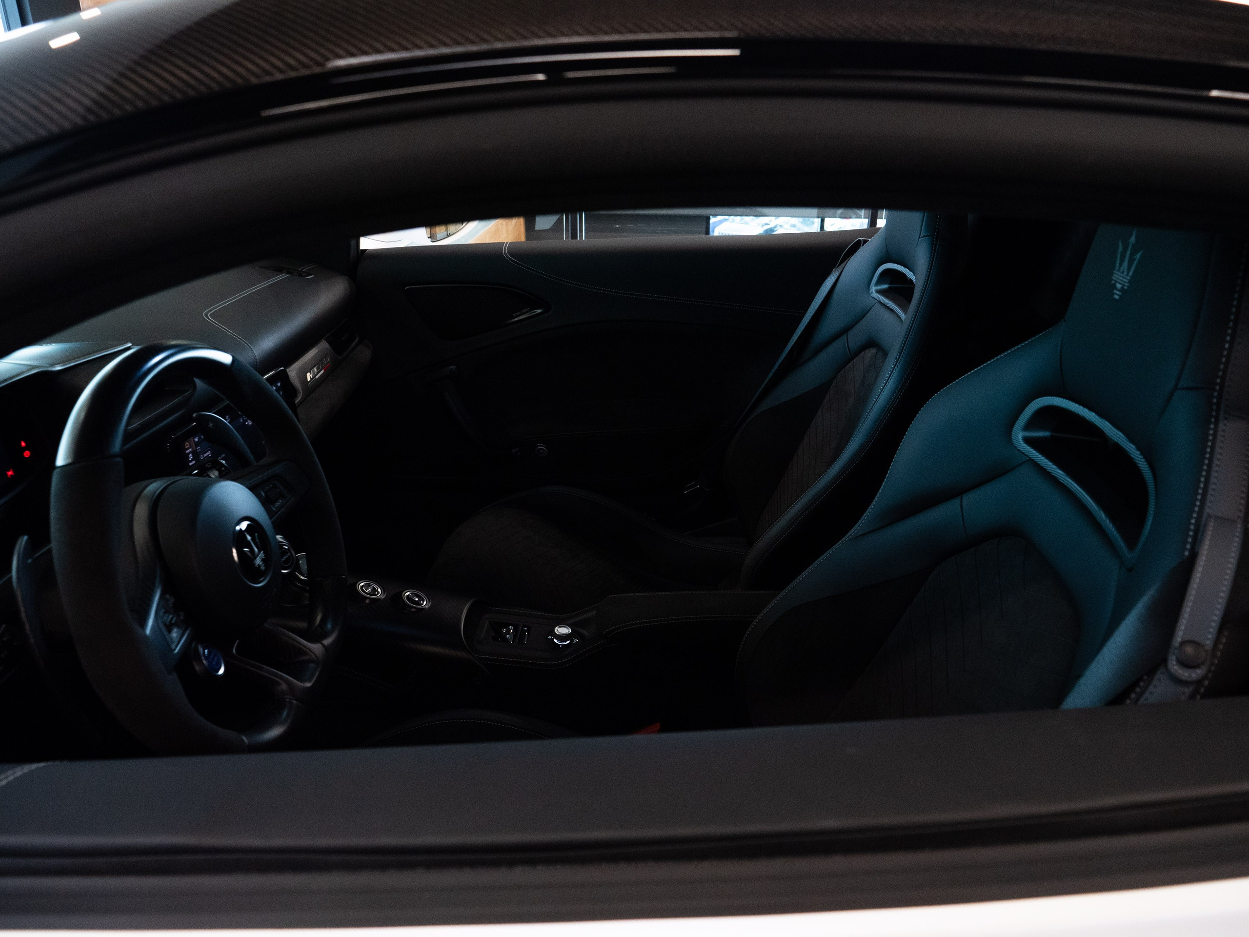 Maserati MC20. Dimitri Ilkov Photography — Capturing Life’s Moments in Edmonton, Cana