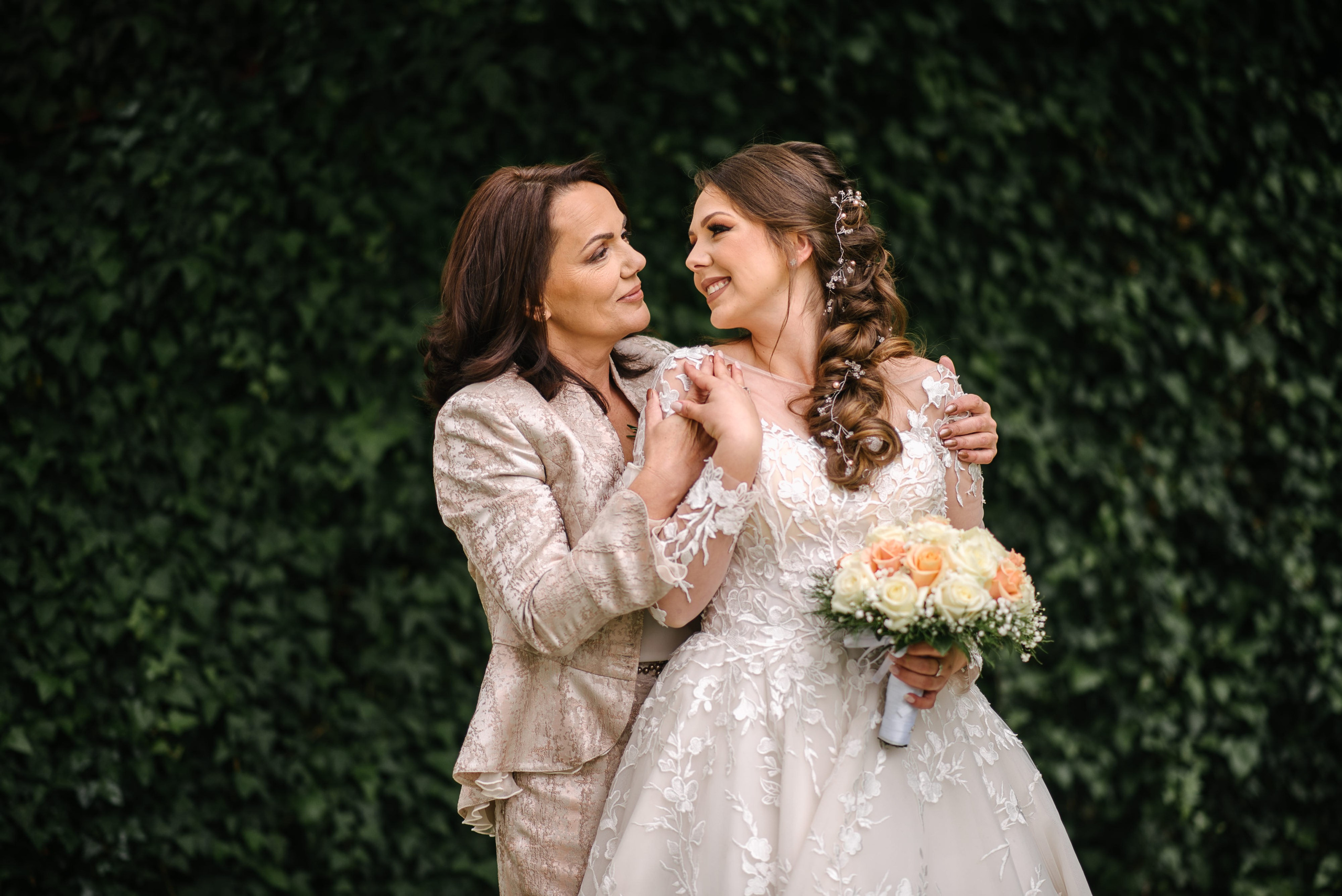 Marija i Milan. Wedding, family and destination photographer. Based in Serbia, available for the whole world