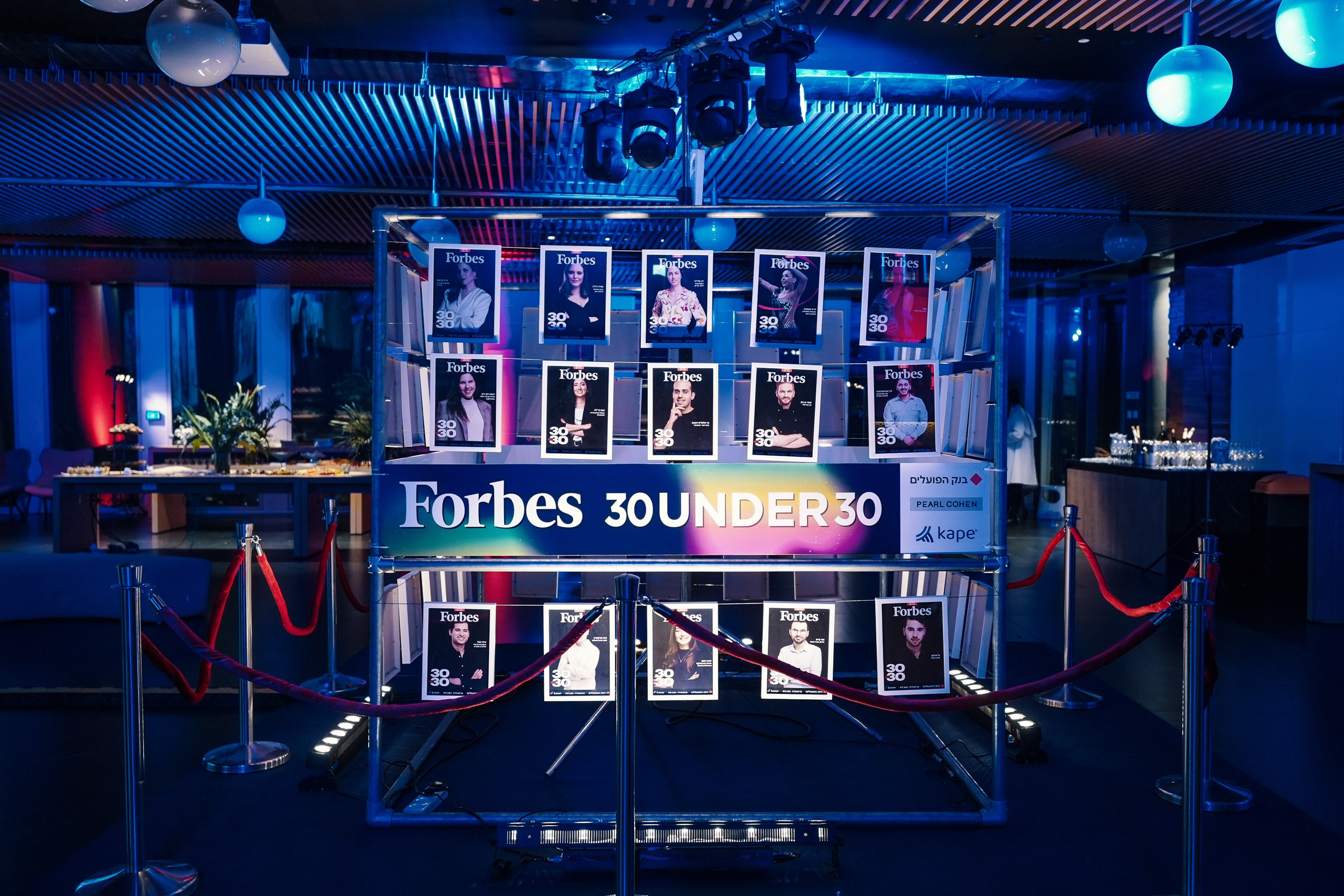 Business. Dmitry Gorodetsky Event Photographer