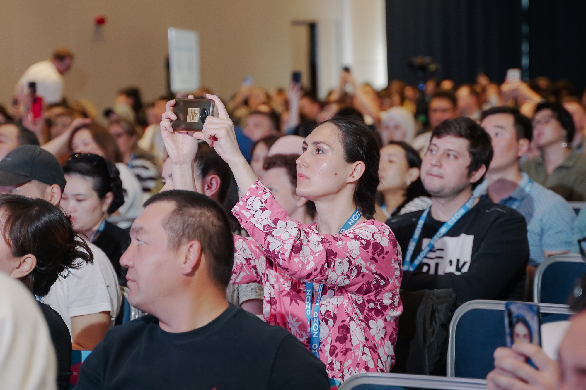 Ozon. Toktonaliev.com.kg, Семейный и детский фотограф в Бишкеке