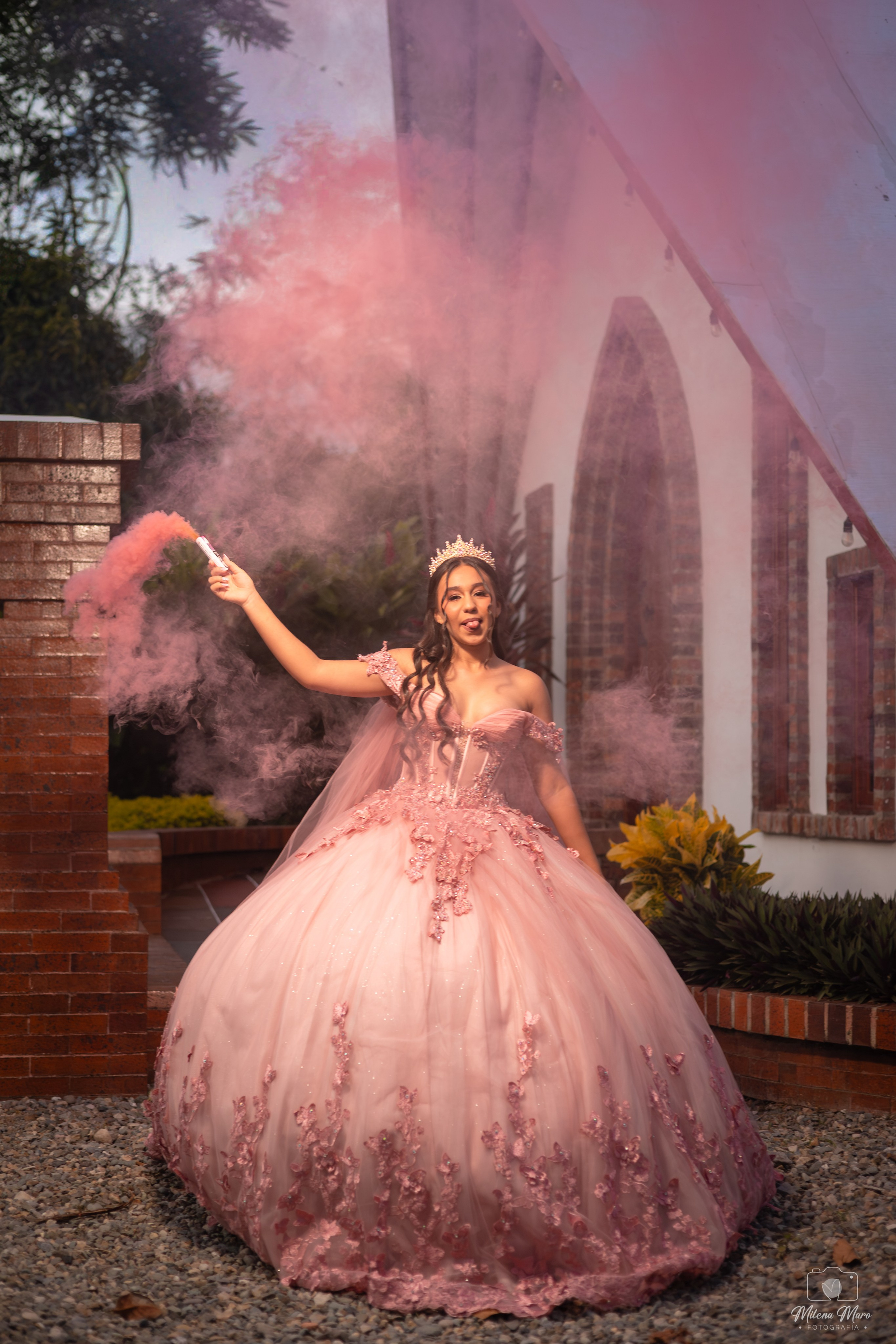QUINCEAÑERAS. Milena Maro Fotografía: estudio profesional en Acacías, Meta. Retrato familiar, infantil, maternas, eventos y empresas