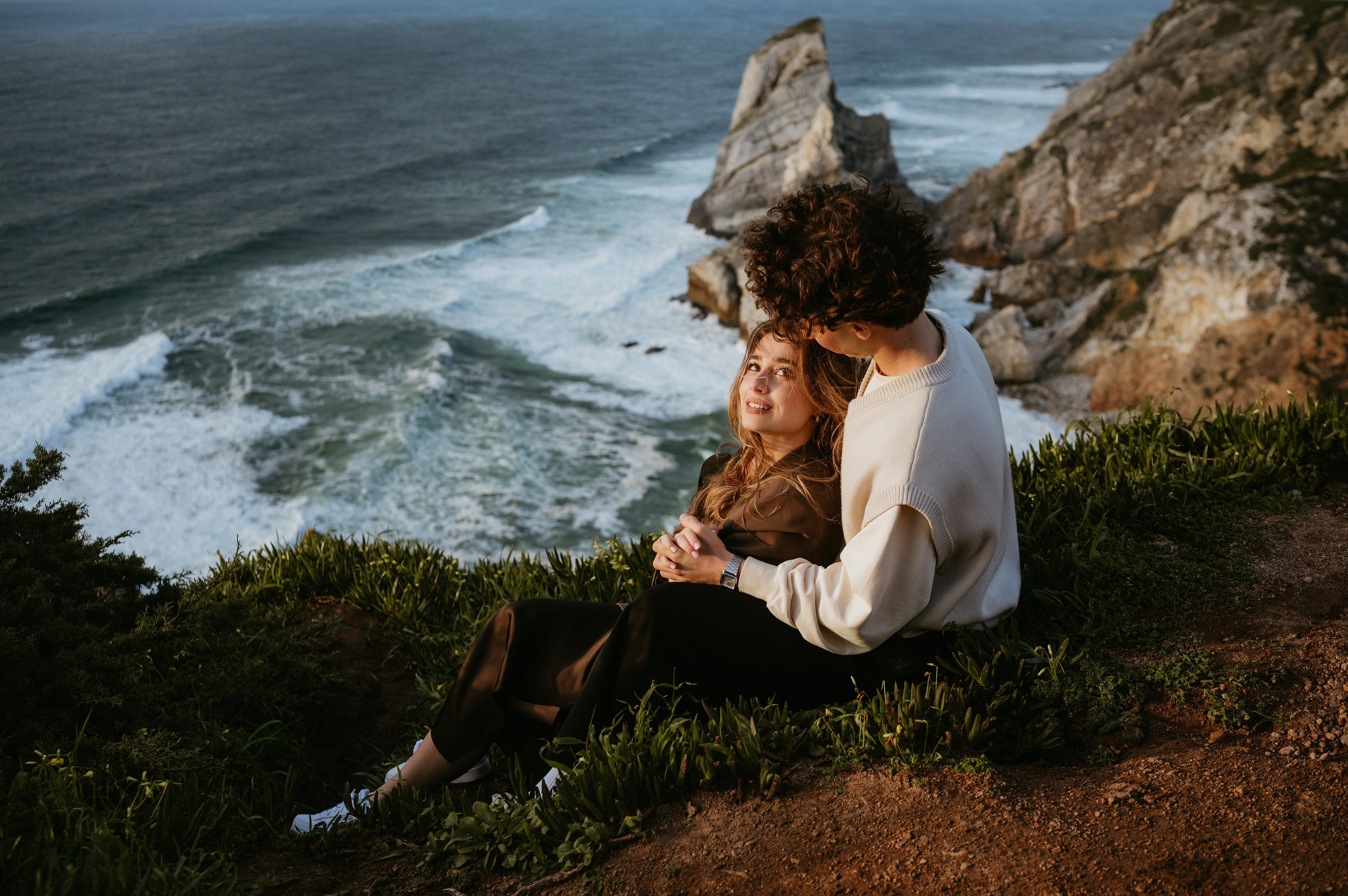 Praia da Ursa – ședință foto de cuplu într-un loc magic din Portugalia. Valentin Melen — wedding photographer