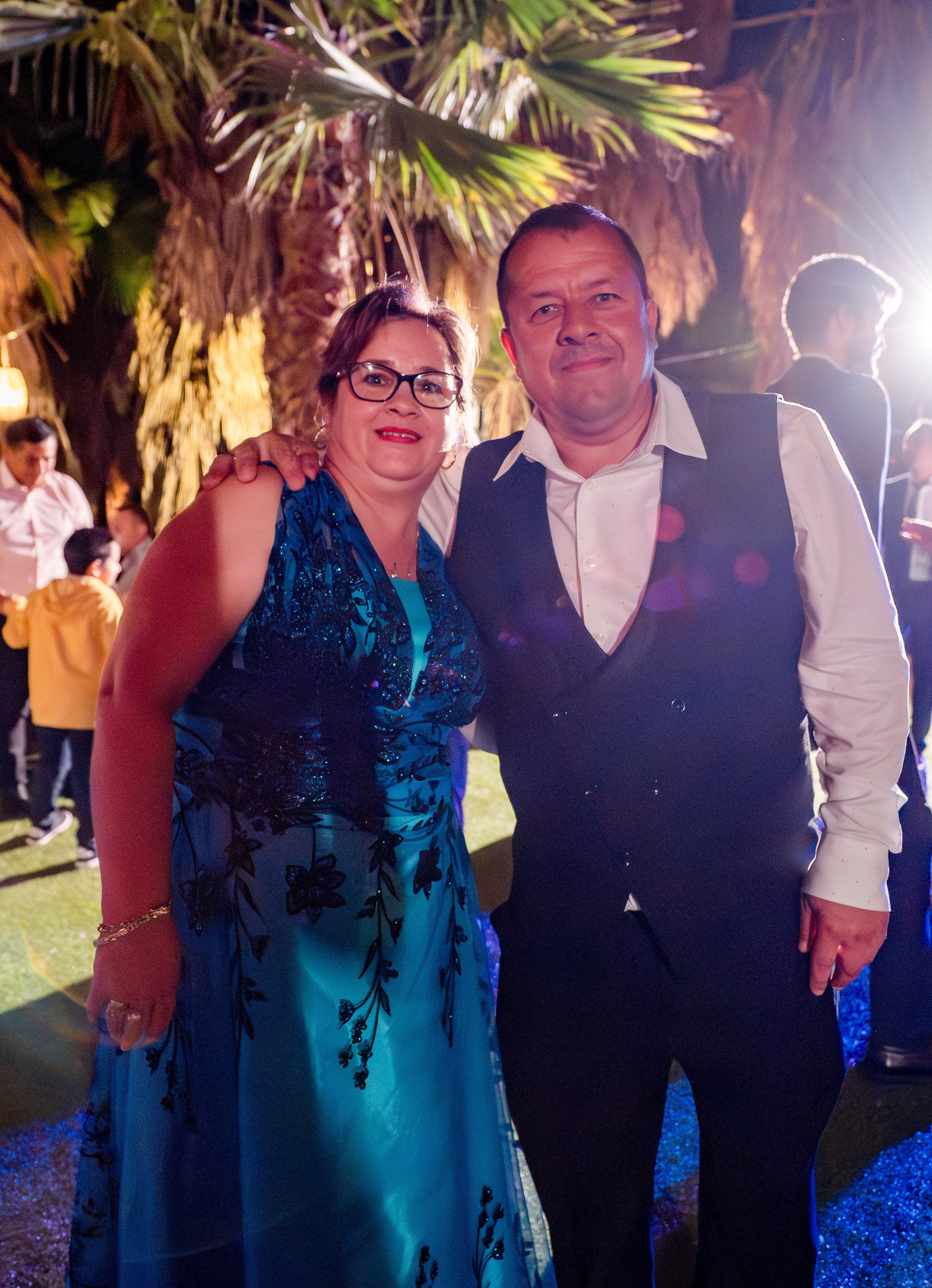 BYZO MEDIA. PETRU BYZO - family and children photographer in ROMANIA