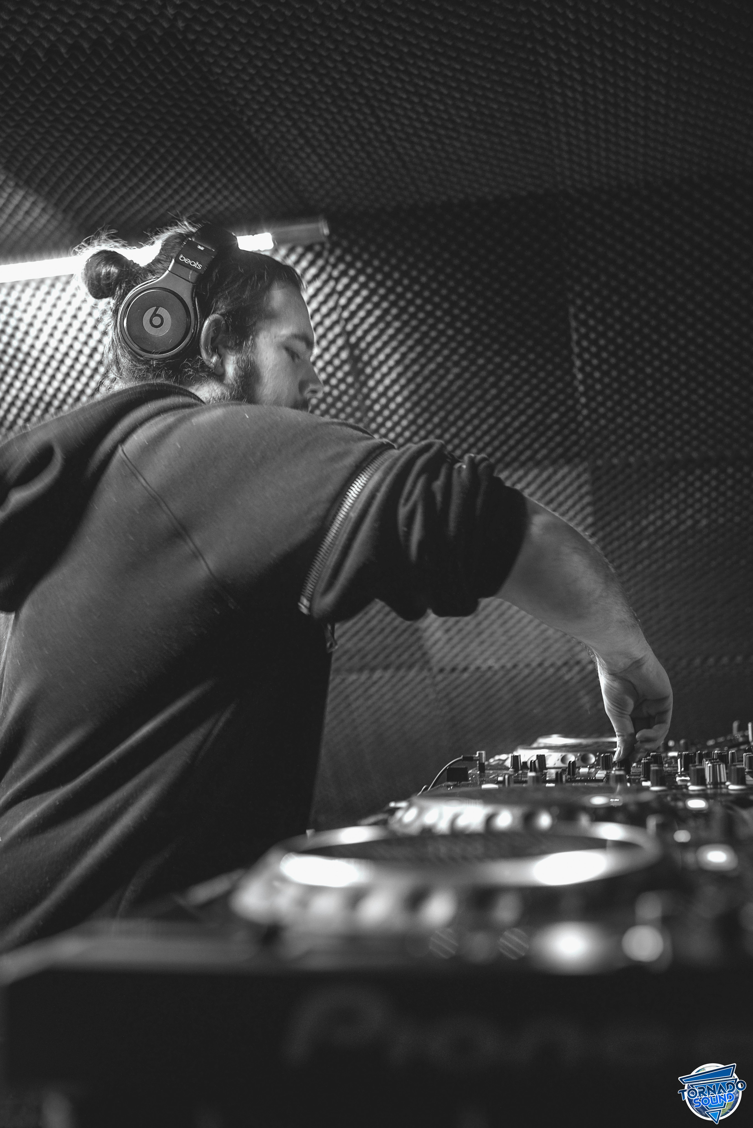 TORNADO SOUND. Photographer and videographer in Norway and Slovakia Andrea Zemko