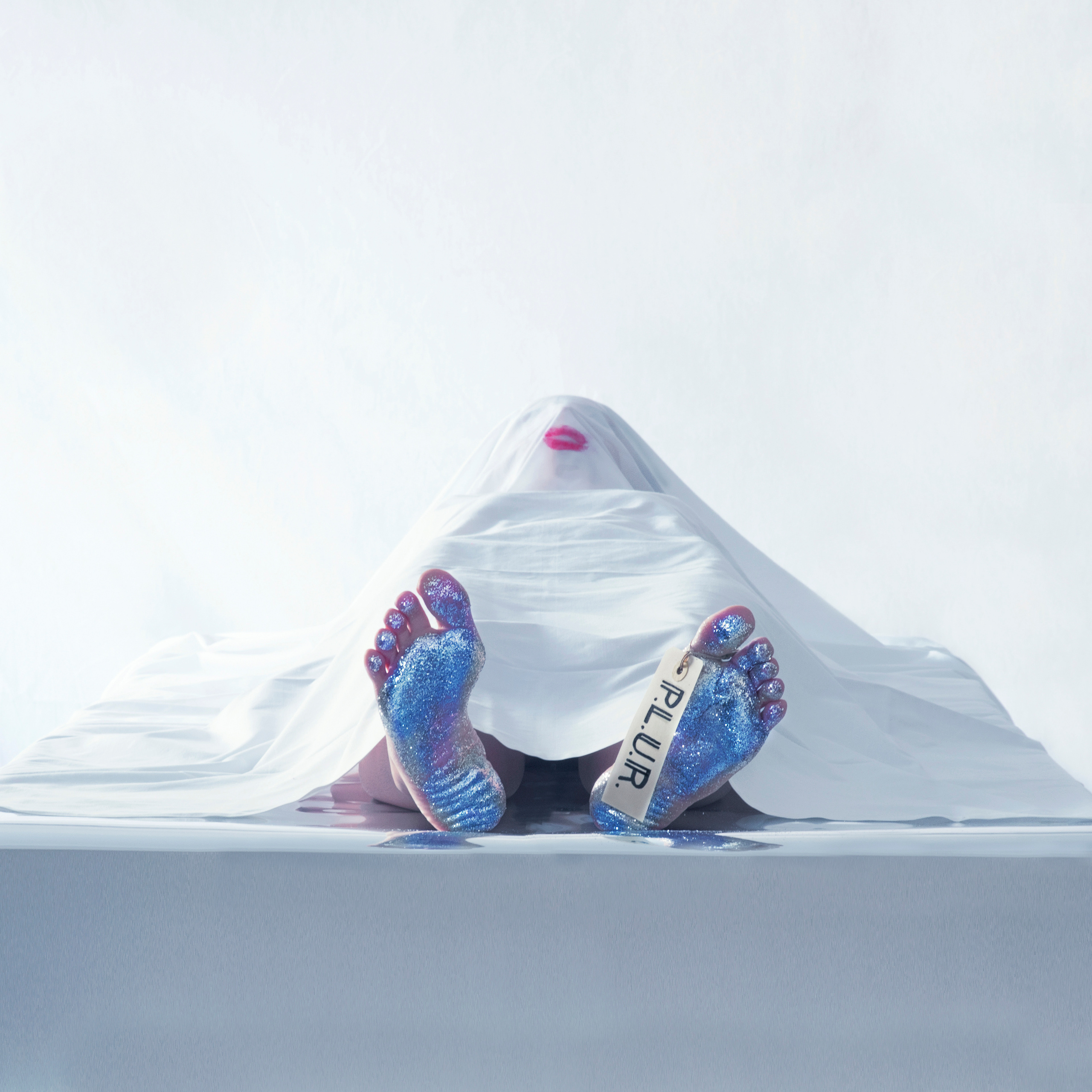 ELECTRONIC PEOPLE. Photographer and videographer in Norway and Slovakia Andrea Zemko