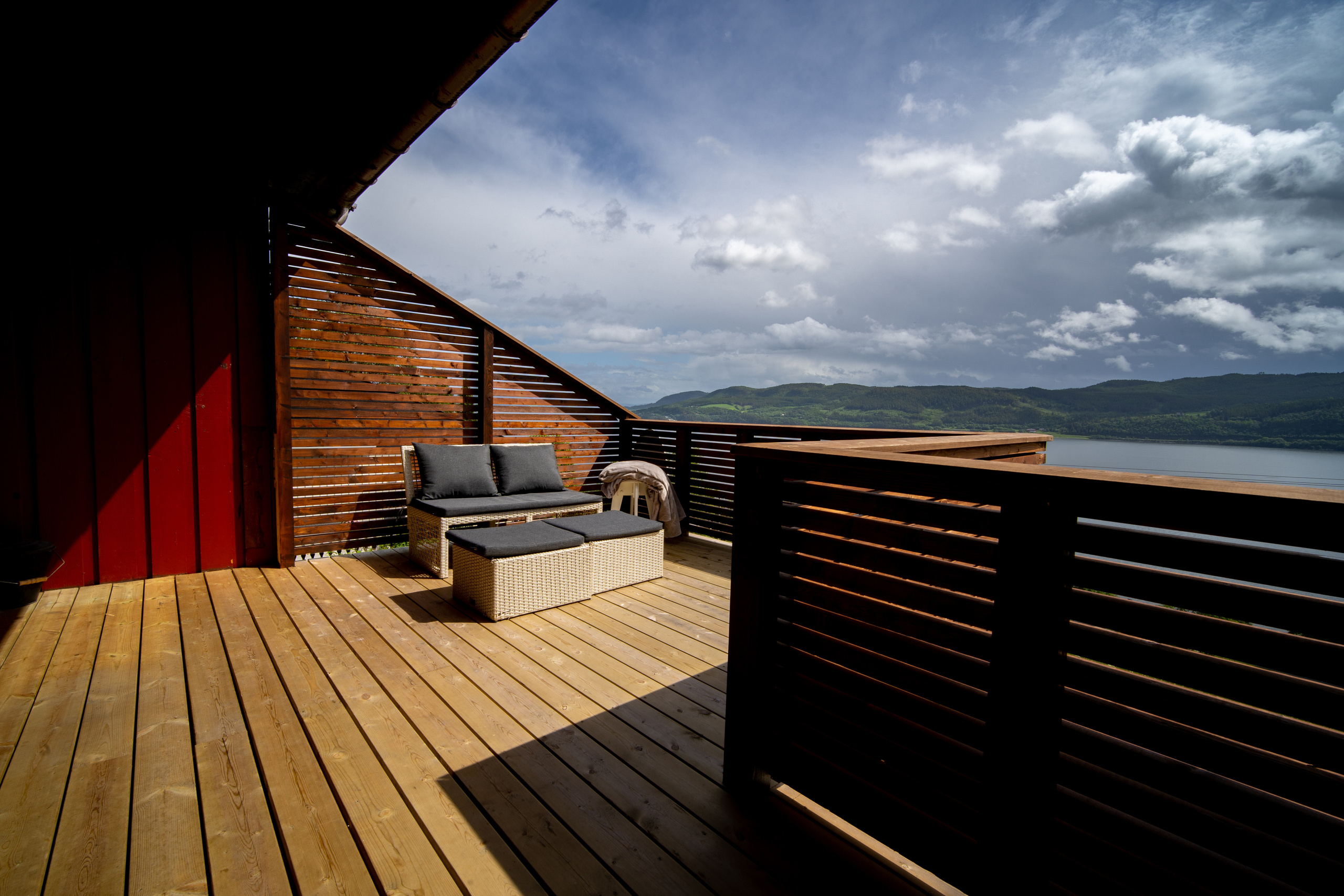 ÅSENVEGEN 35. Photographer and videographer in Norway and Slovakia Andrea Zemko