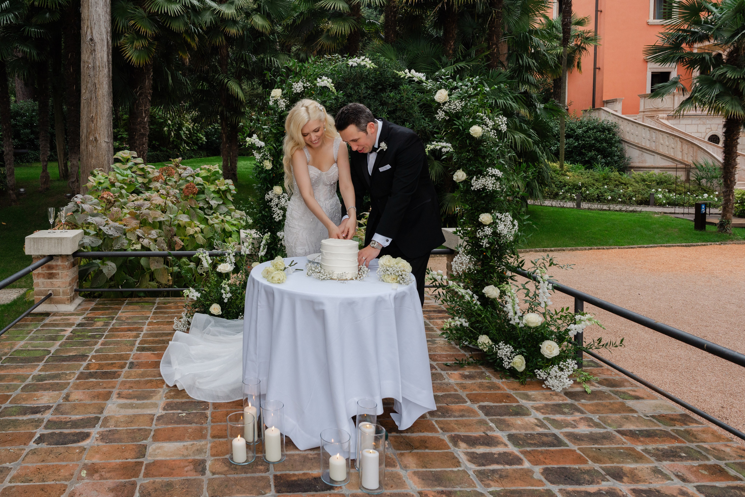 LINDSEY AND ROBERT _LAKE GARDA. PHOTOGRAPHER IN ITALY