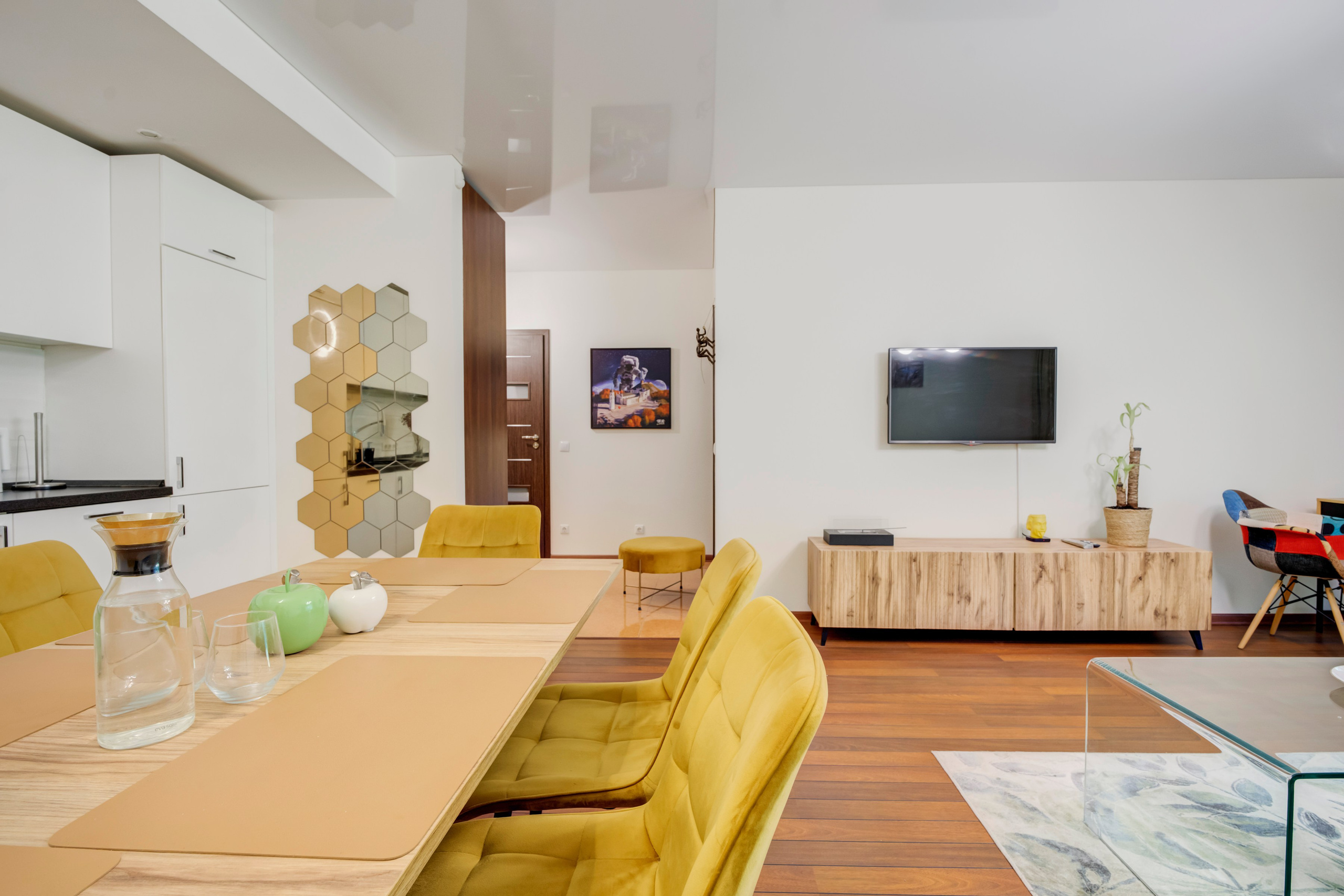 Mokslininkų g. 7. Elina Sapiega fotografė Vilniuje