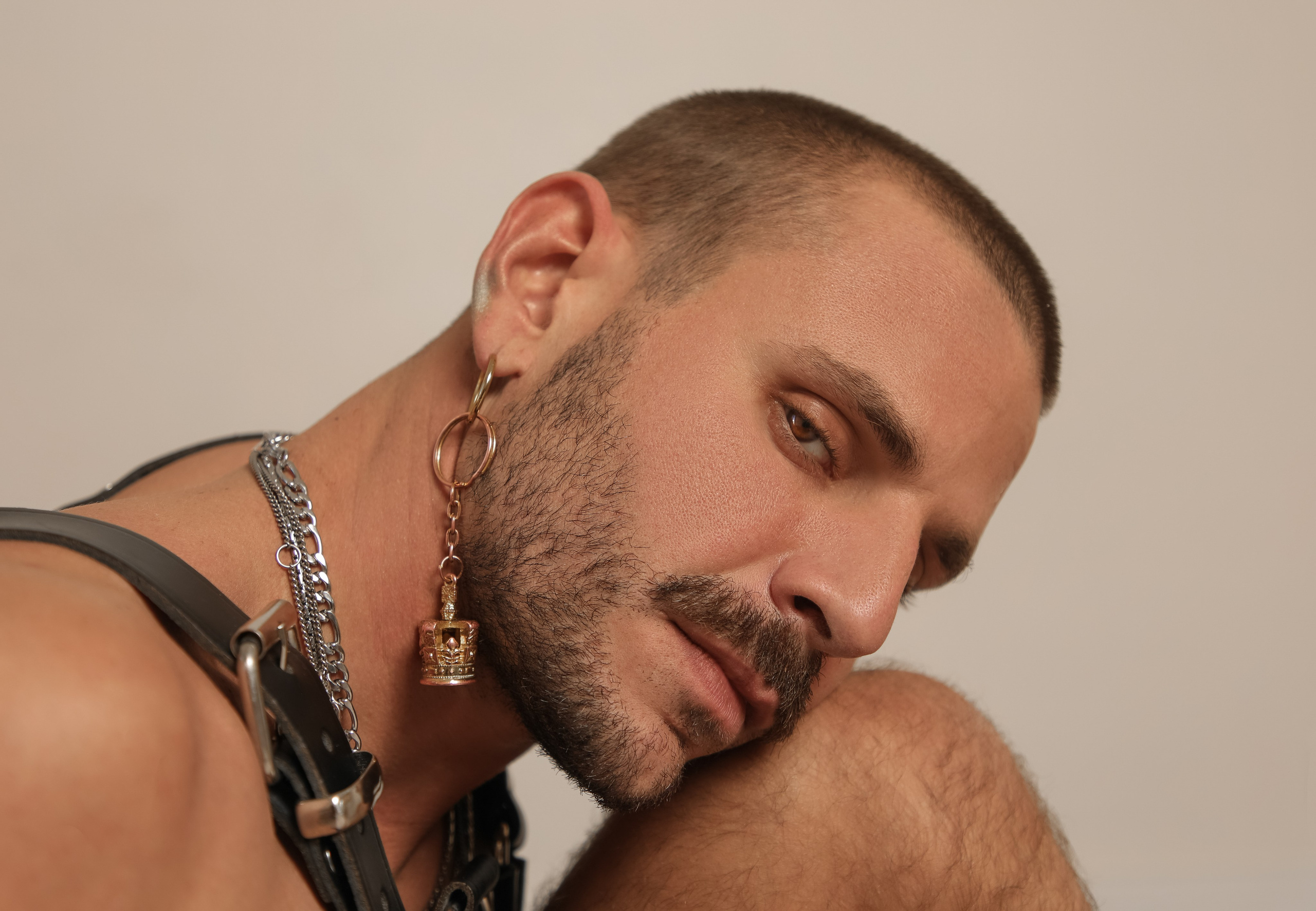 SYLVAIN. Photographe Karen Tatevosian