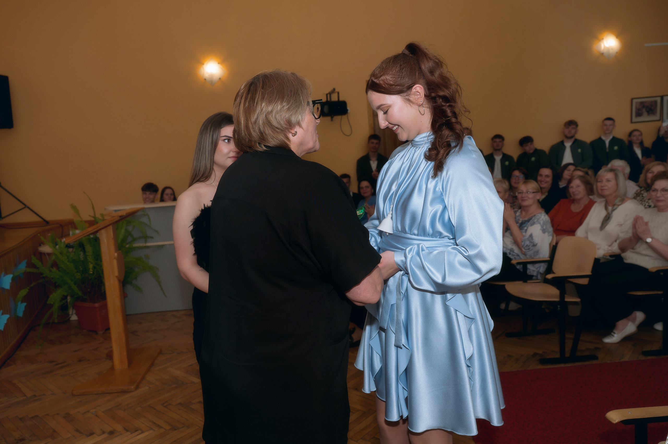 Paskutinis skambutis Joniškėlyje. Vestuvių fotografė Santa Jonuškė | Šiaulių apskritis, Panevėžio apskritis ir visa Lietuva