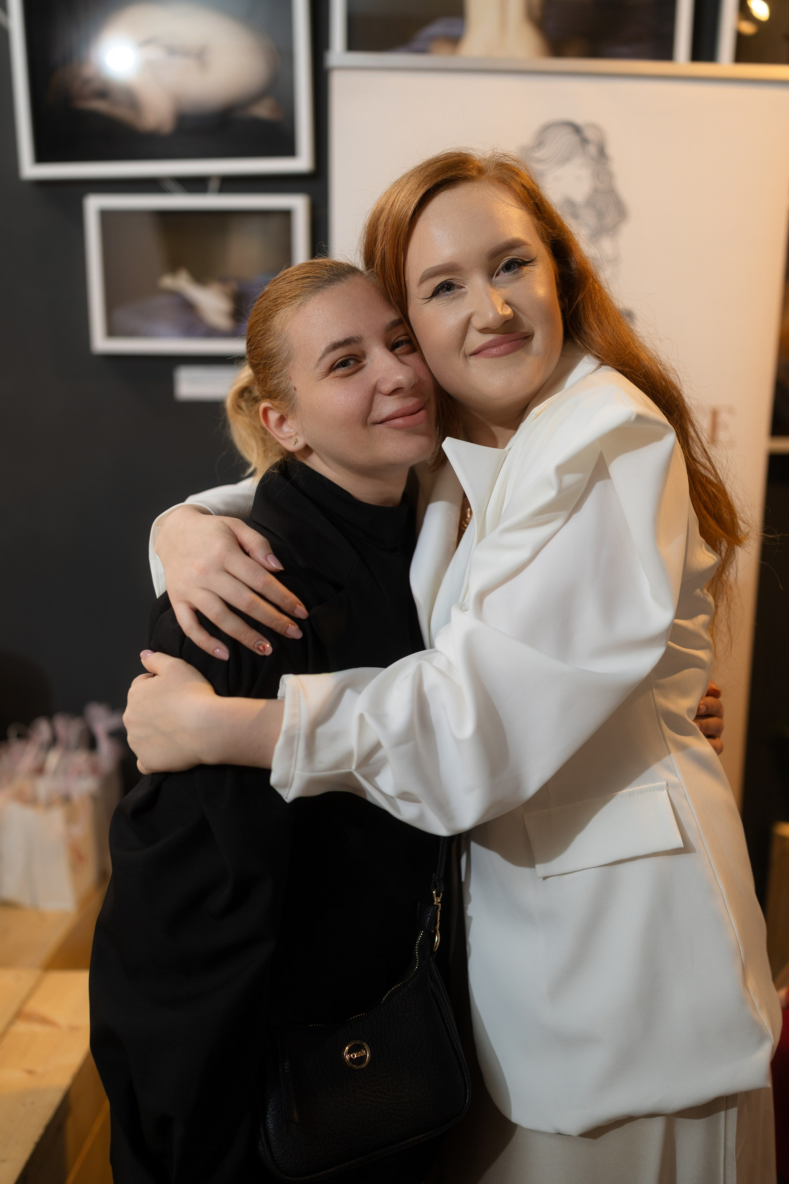 Glo Mom 1. Marius Ciocan