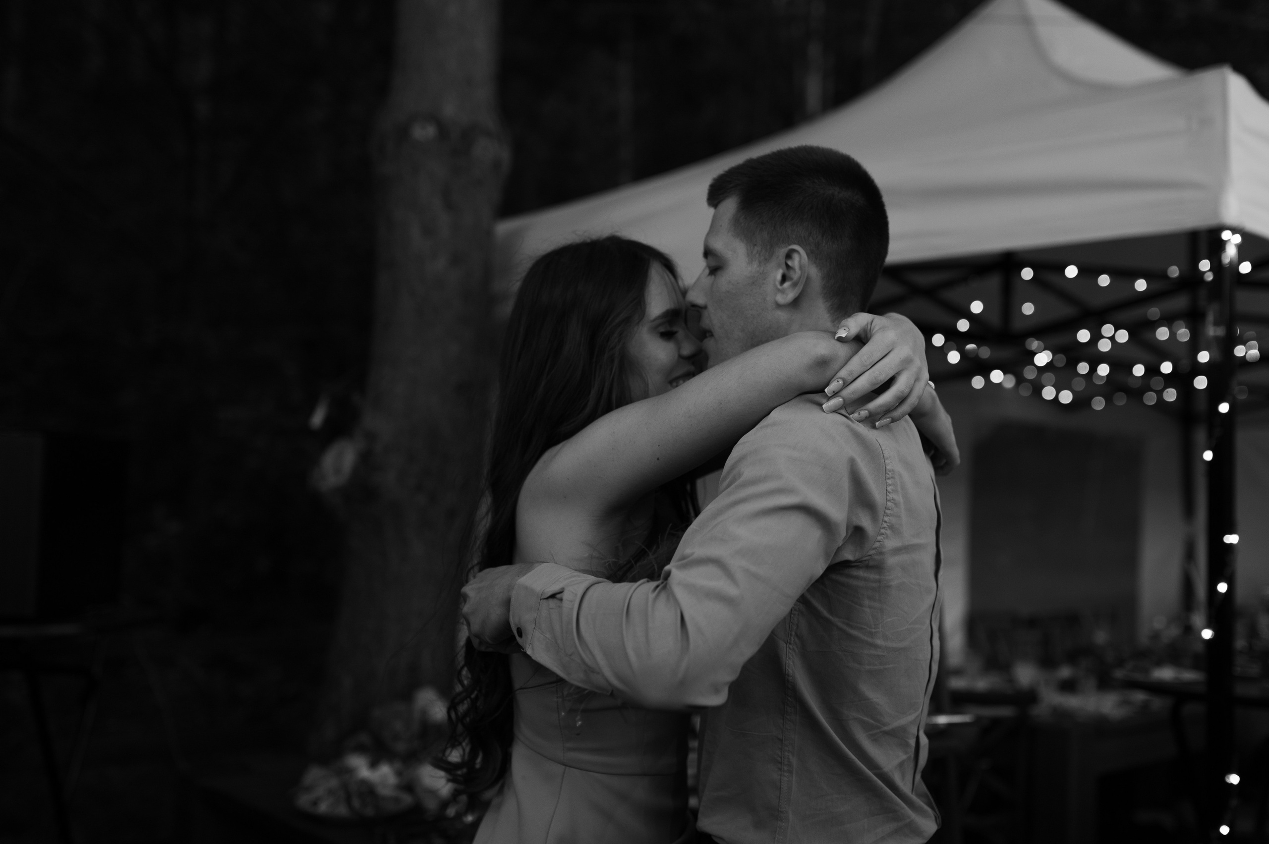 Party. Wedding and commercial photographer