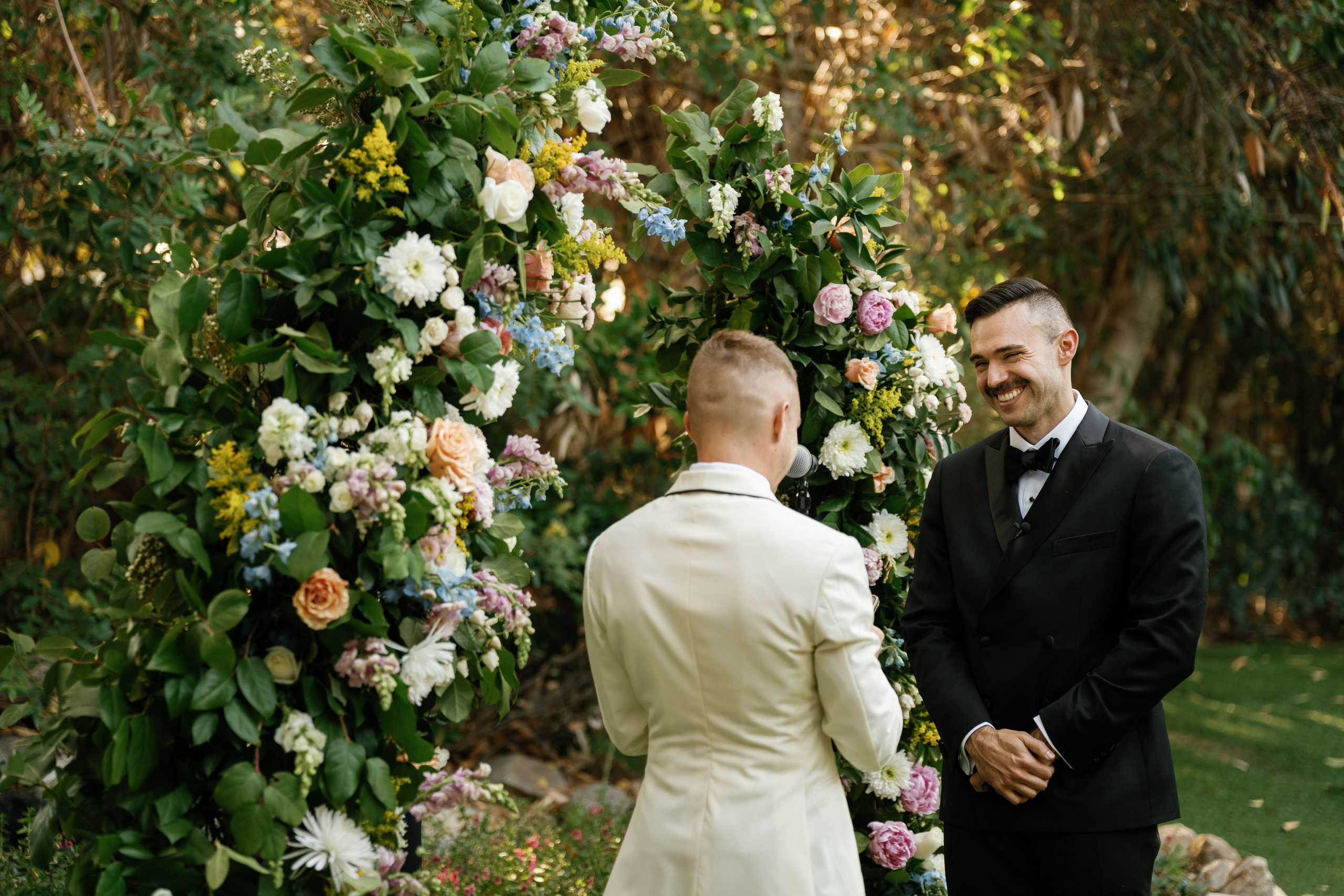 LGBT wedding photographer in California. Wedding Photography & Videography Team in California, Los Angeles, San Francisco, San Diego and Travel