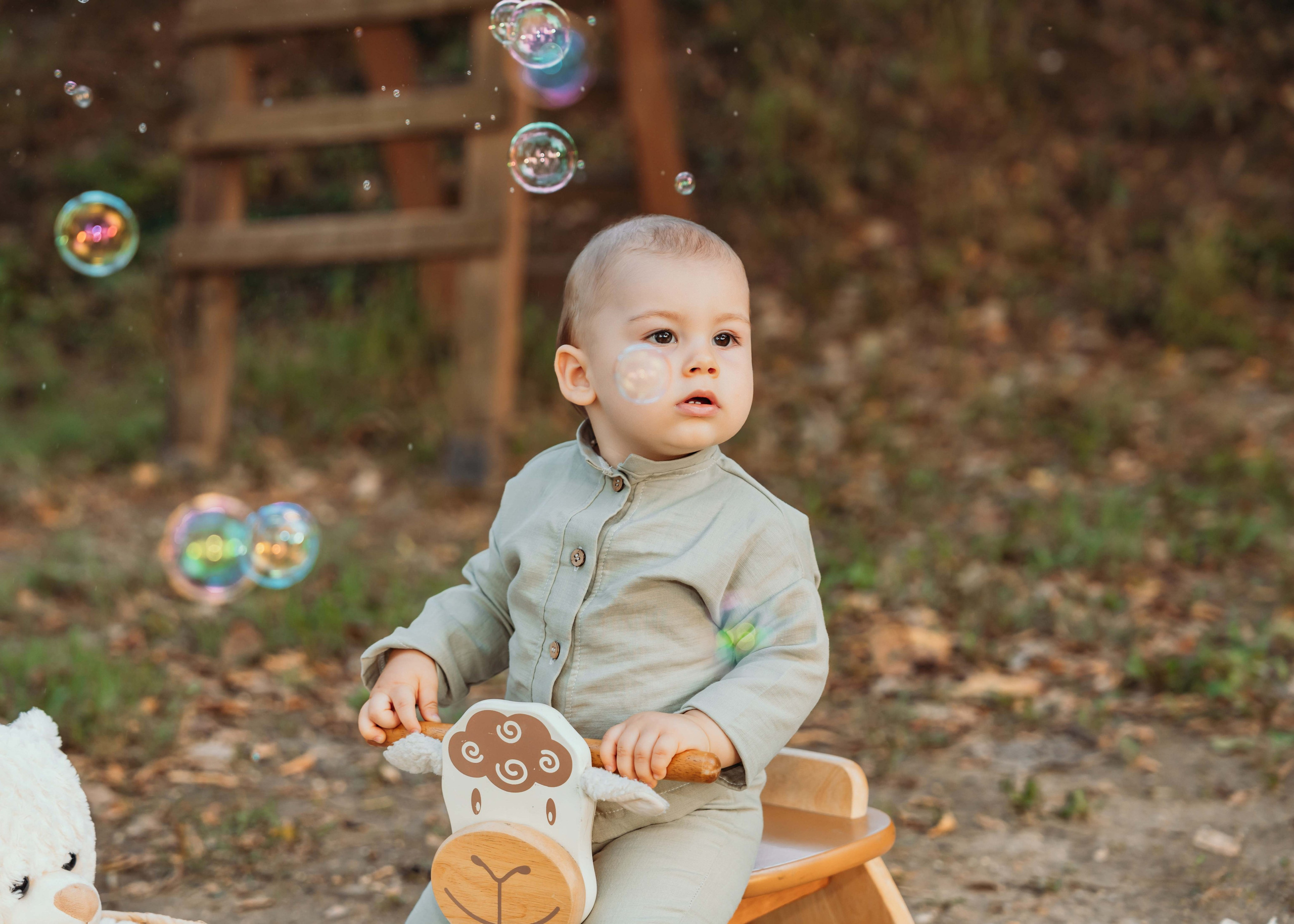 FOTOGRAFISANJE U PRIRODI. DEČIJI FOTOGRAF BEOGRAD|NOVOGODISNJE FOTOGRAFISANJE|CAKE SMASH
