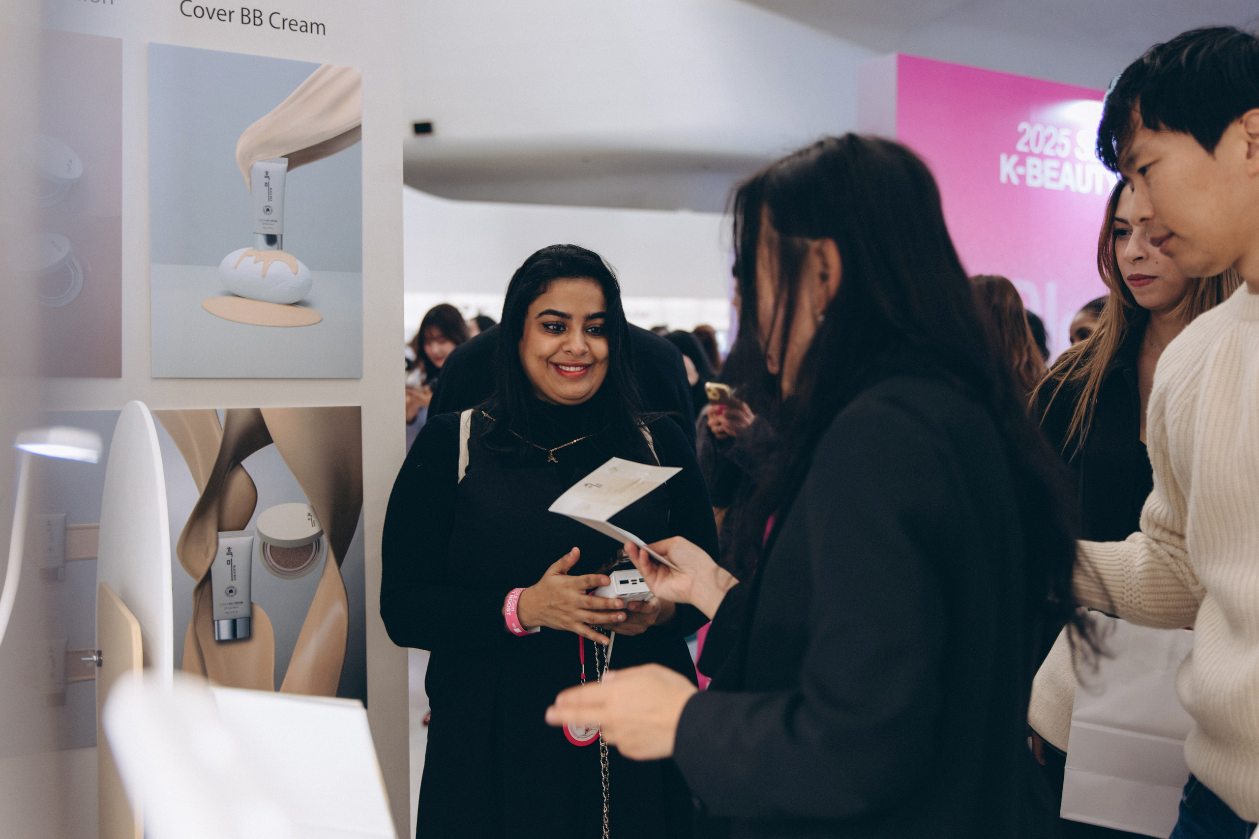 Seoul beauty expo 2025 (Black Rice). Portrait photographer in South Korea Olga Lian