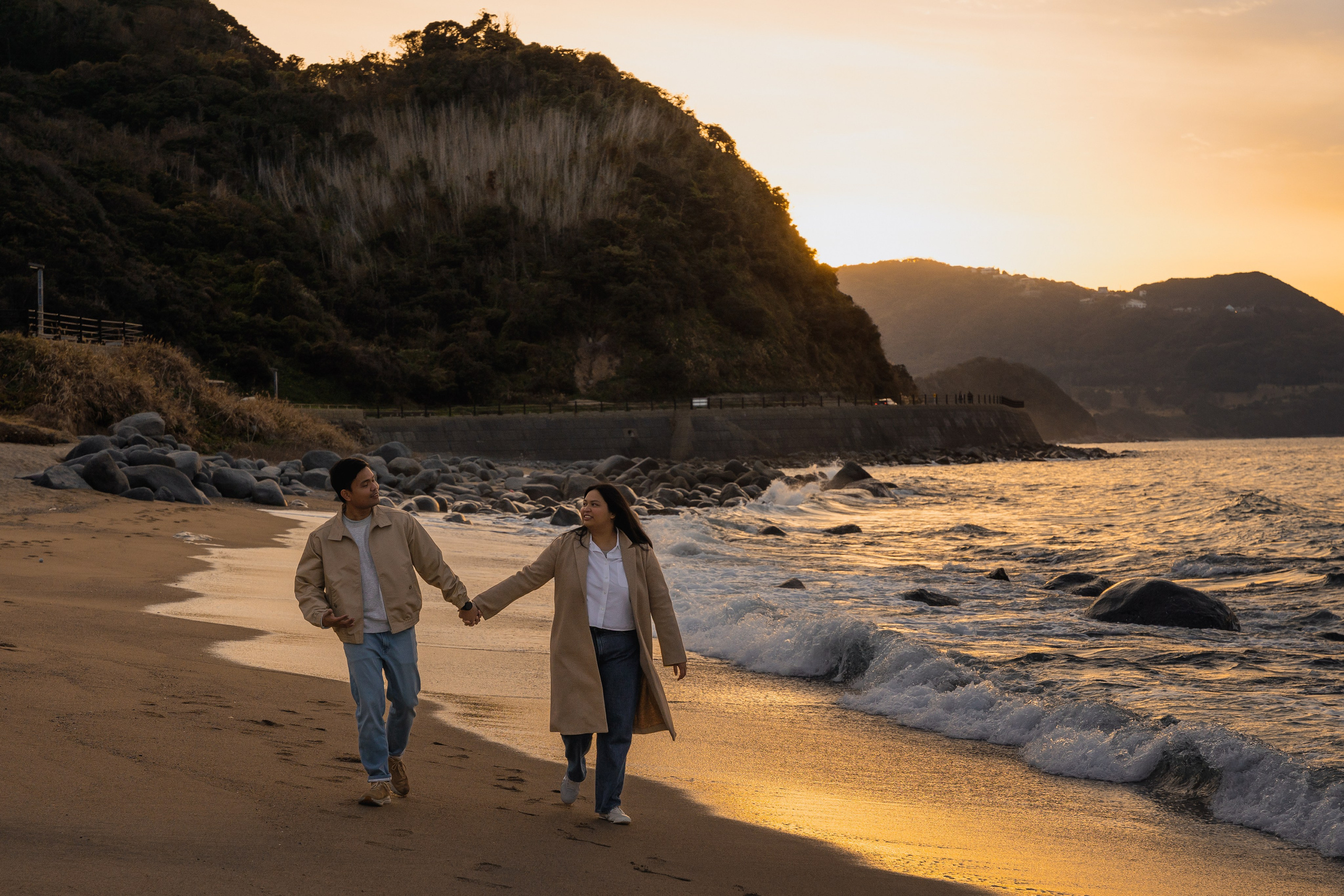 Sunset Proposal Photography at Sakurai Futamigaura, Itoshima | Fukuoka Photographer. Portrait Photographer in Fukuoka, Japan | Alina Nazarova