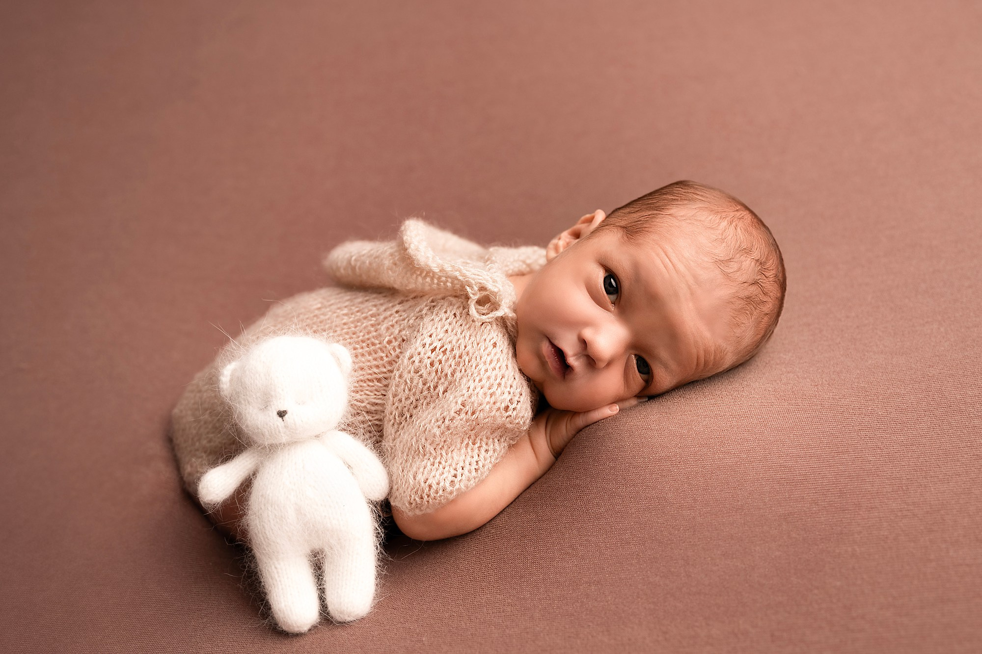 Sesja newborn. VideofotKA.pl