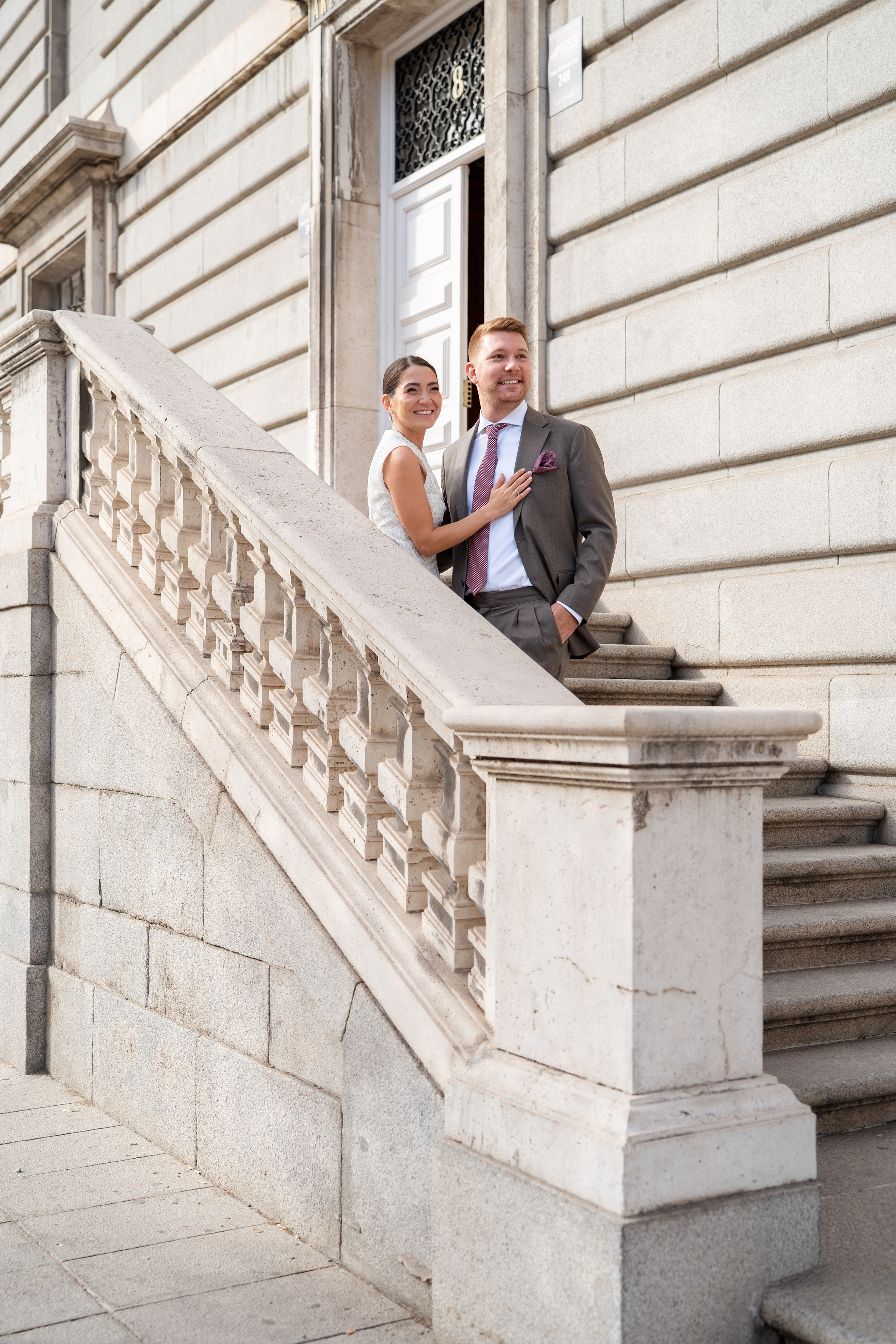 Elopement photoshoot in Madrid city centre. Fotógrafo en Madrid, España. Alyona Belyaninova