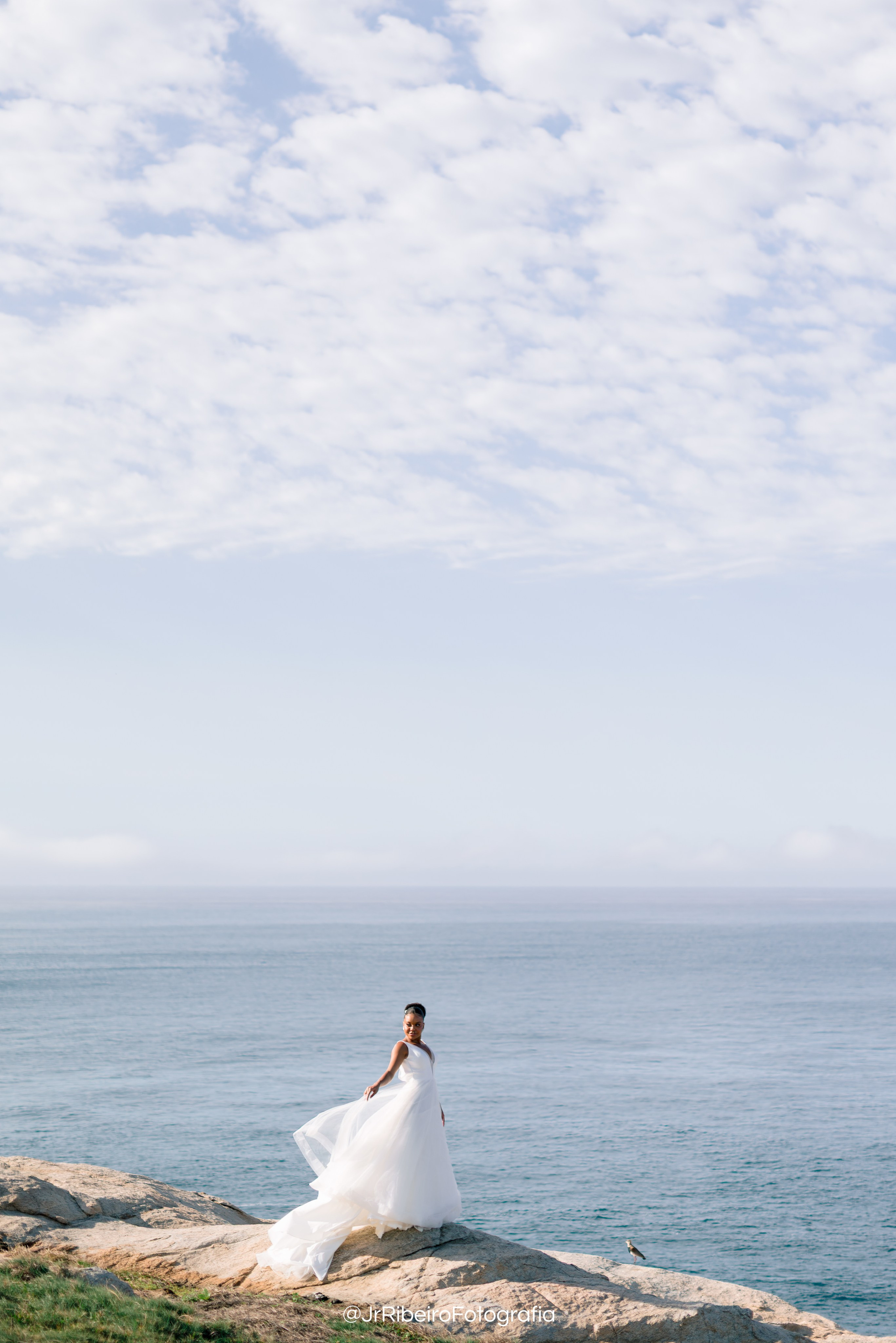 Véu & Mar | Editorial. Junior Ribeiro Fotografia