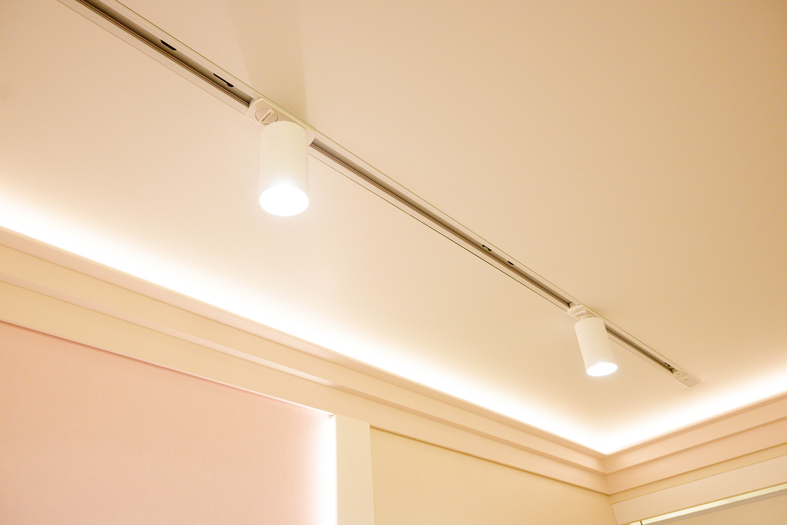 The apartment is in a modern style. Fotograf Dmitrii Donets