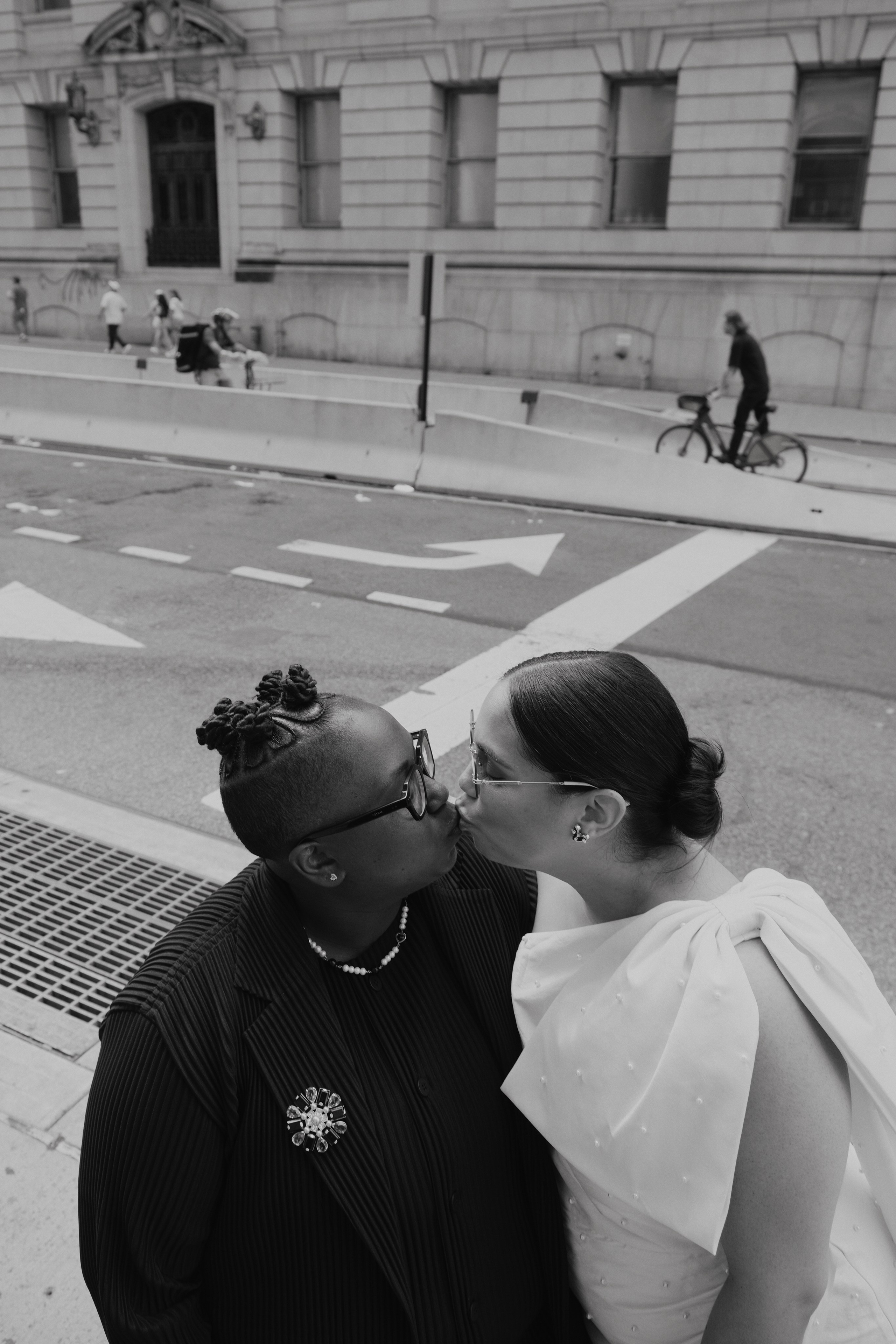 Kayla & Phylicia. New York Photographer Sveta Zemskova, NYC Photo