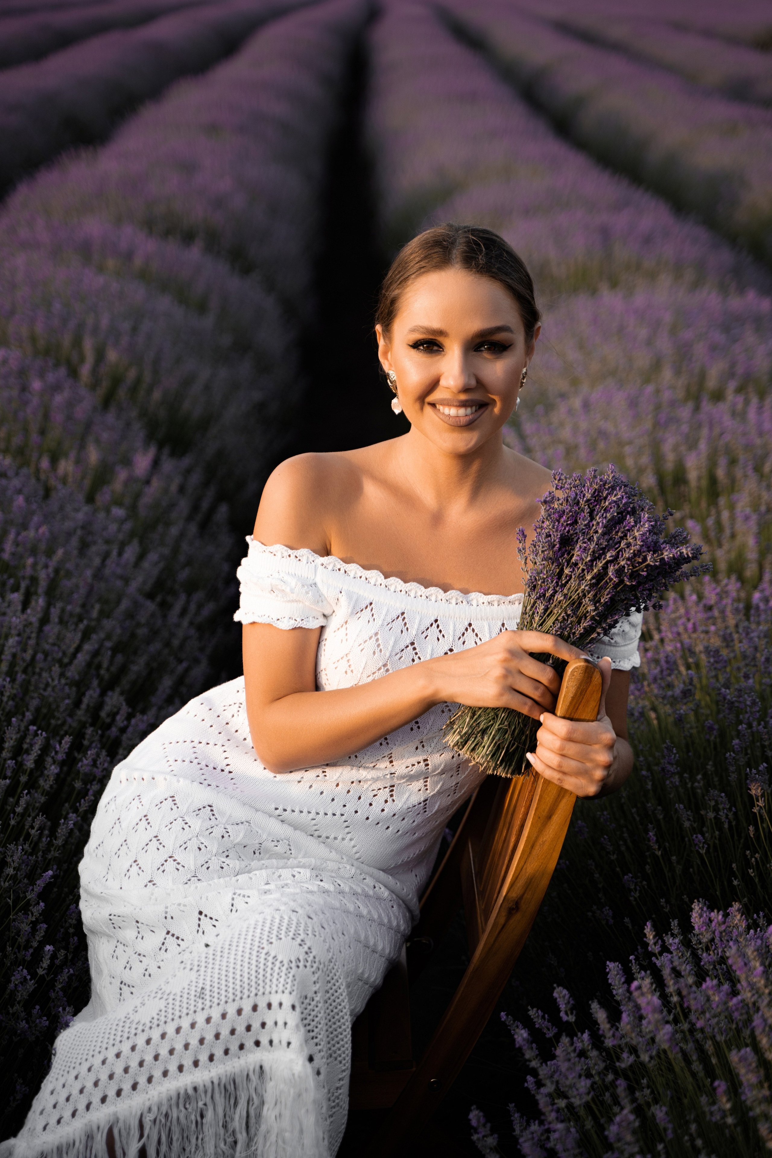 Эксперты. Привет