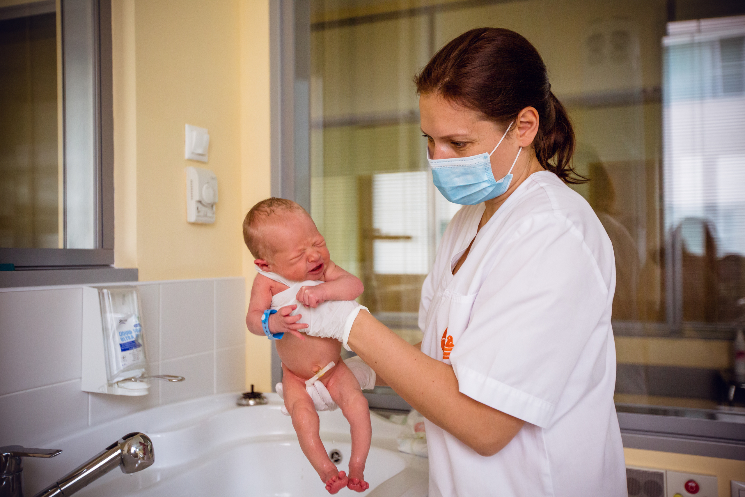 Выписка из роддома. Профессиональный фотограф в Таллинне Анастасья