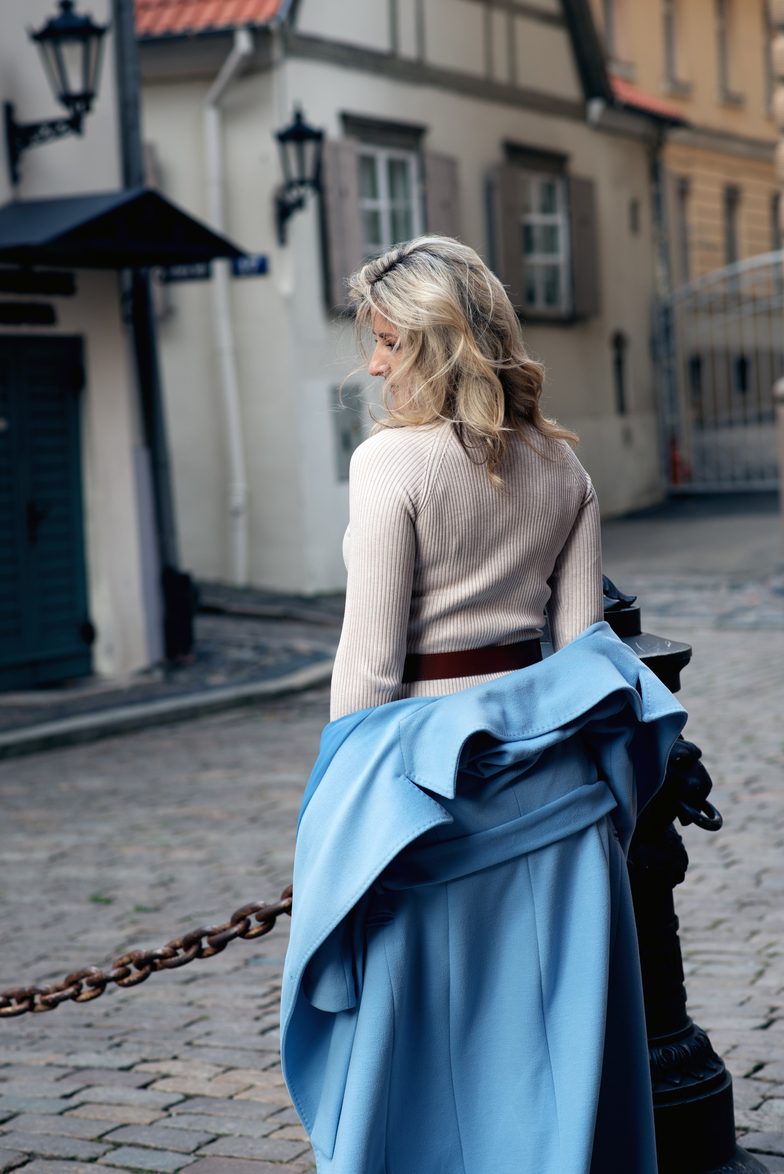 Александра. Главная